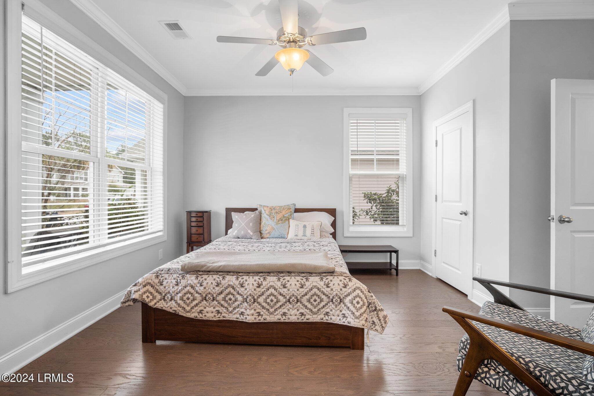 3867 Oyster Bluff Boulevard