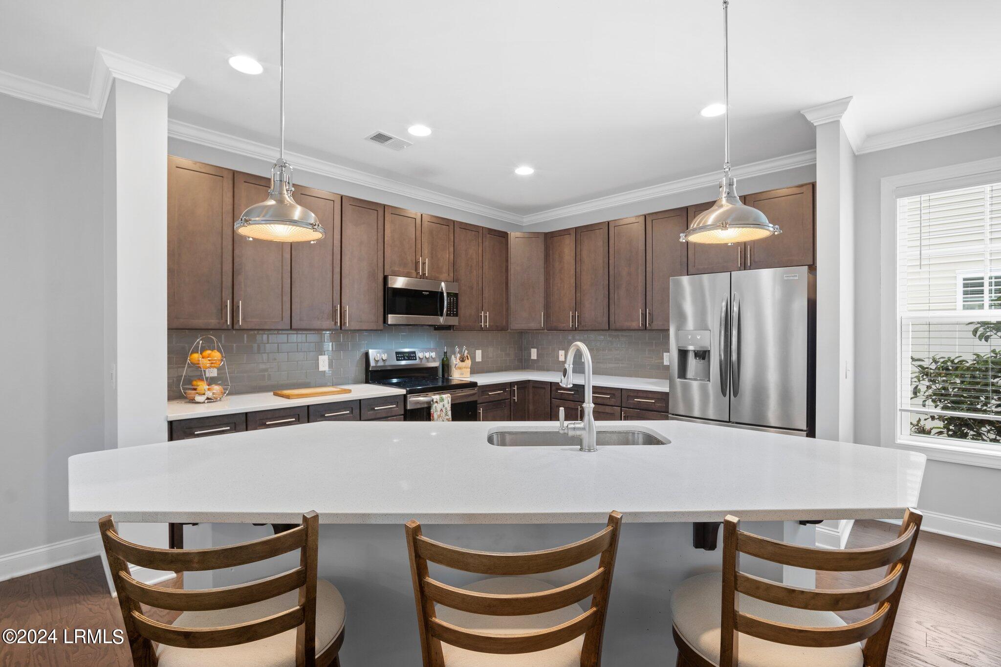 3867 Oyster Bluff Boulevard