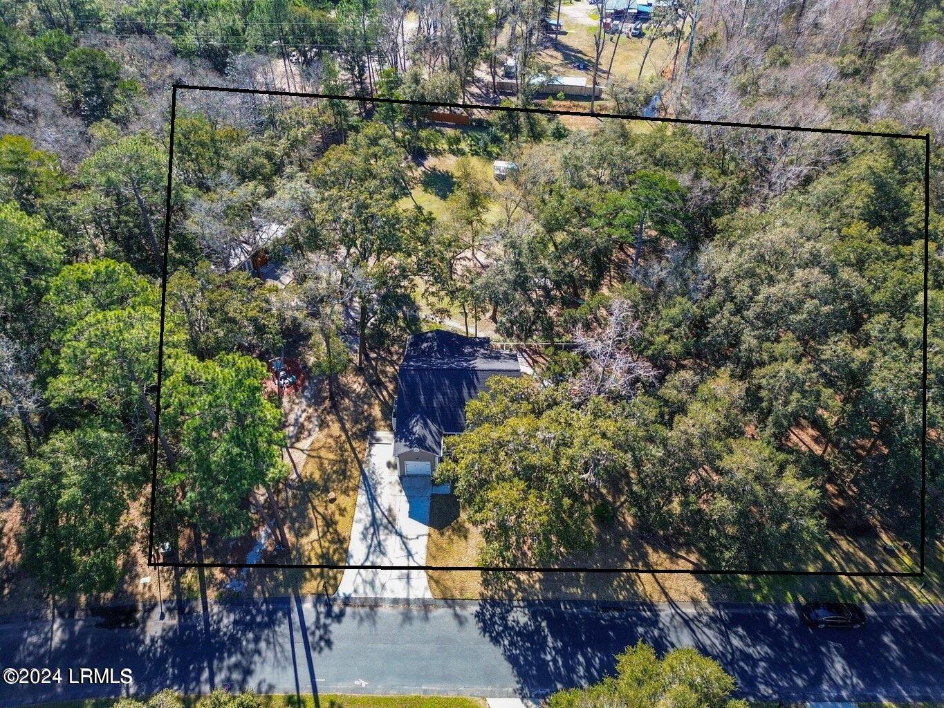 13 Arbor Lane, St. Helena Island
