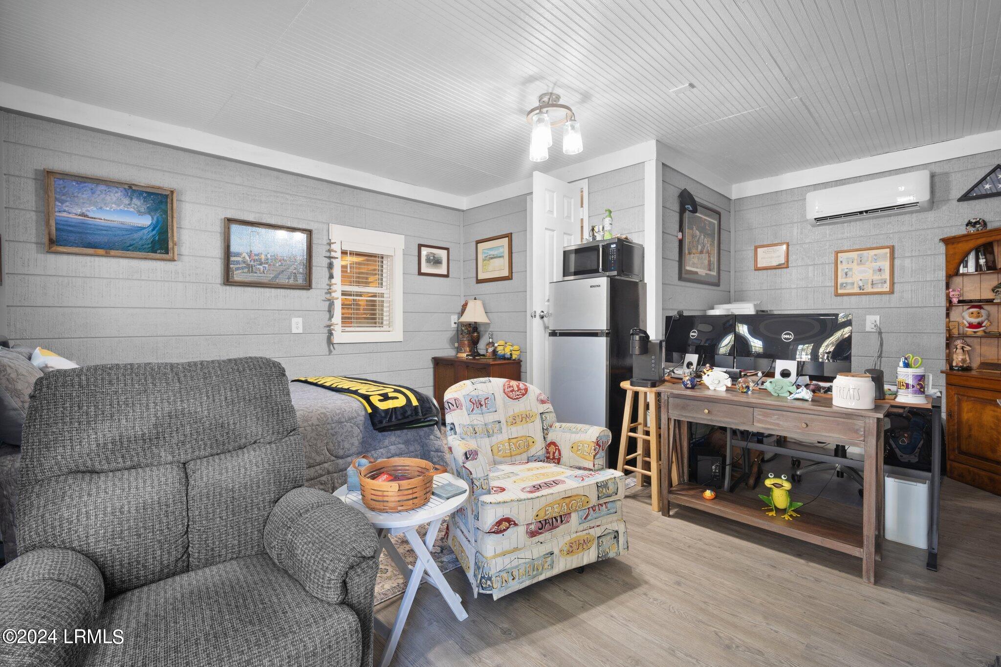 13 Arbor Lane, St. Helena Island