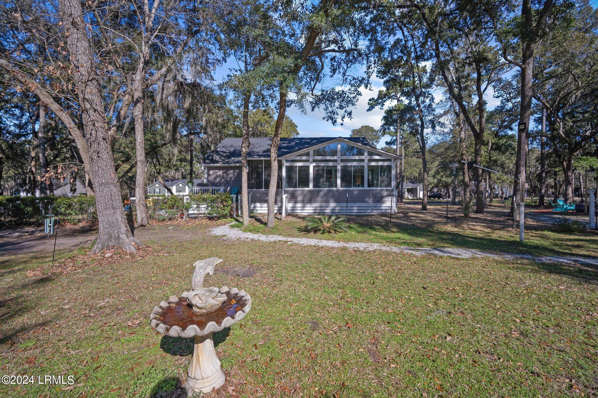 13 Arbor Lane, St. Helena Island