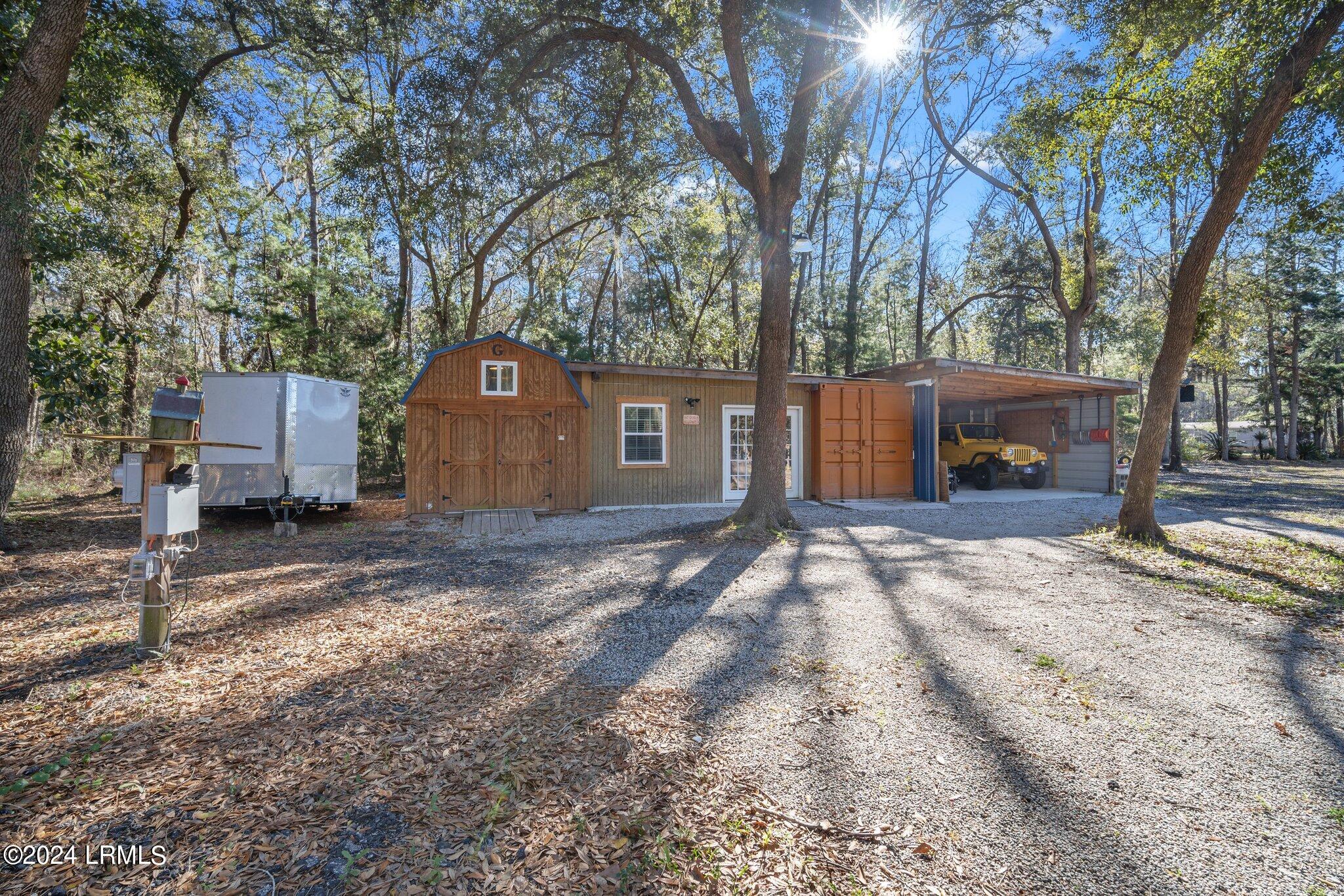 13 Arbor Lane, St. Helena Island