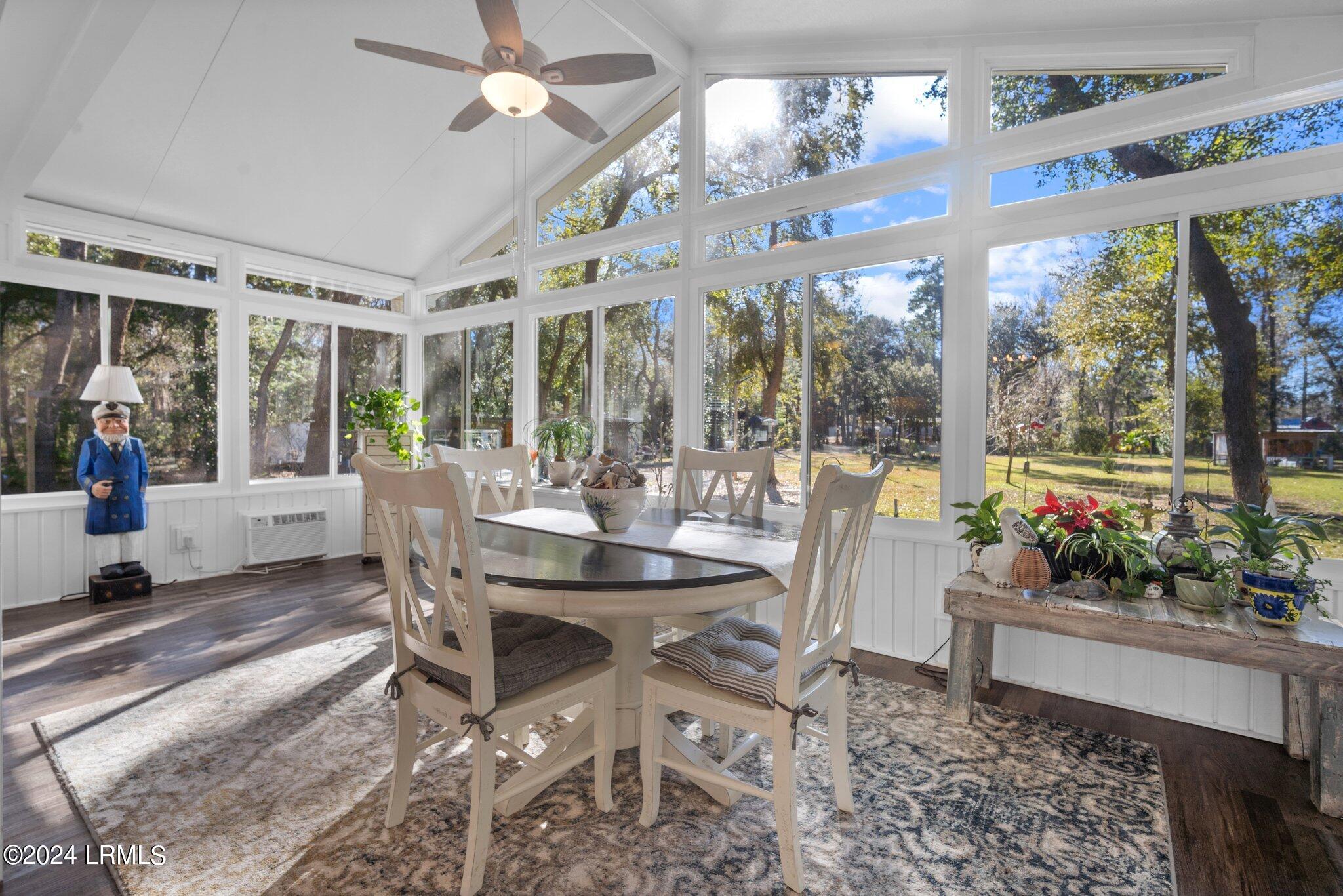 13 Arbor Lane, St. Helena Island