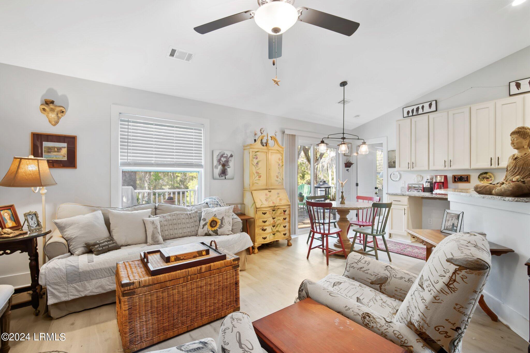 40 Canopy Lane, St. Helena Island