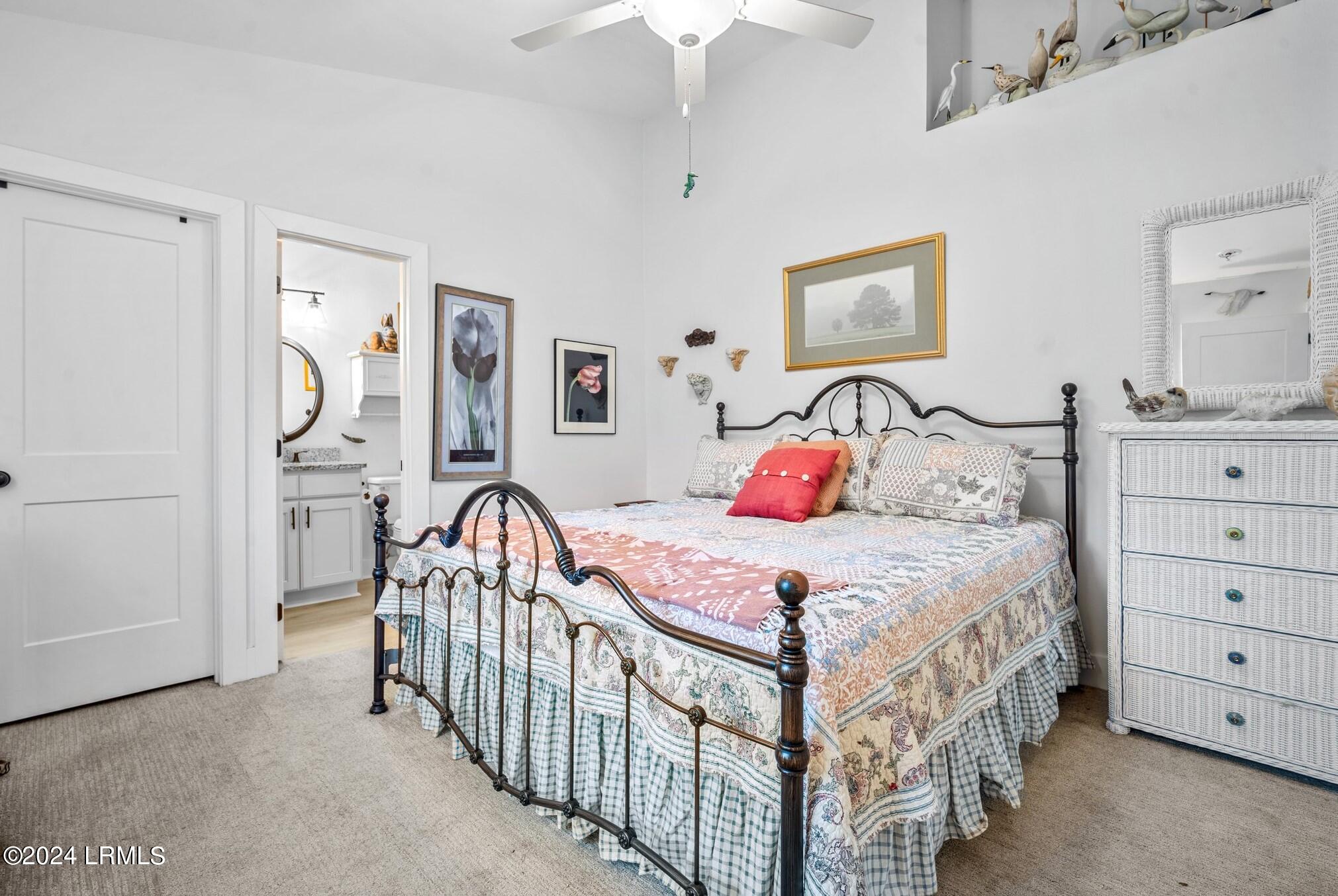 40 Canopy Lane, St. Helena Island