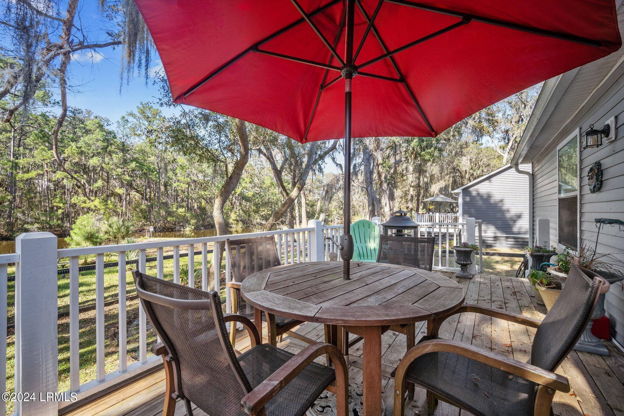40 Canopy Lane, St. Helena Island