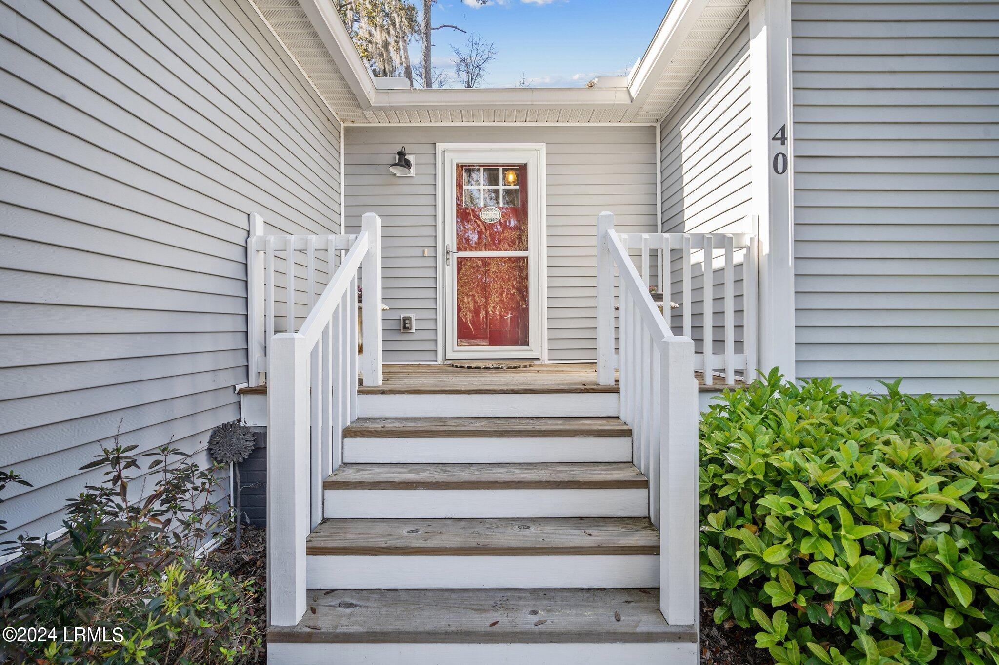 40 Canopy Lane, St. Helena Island