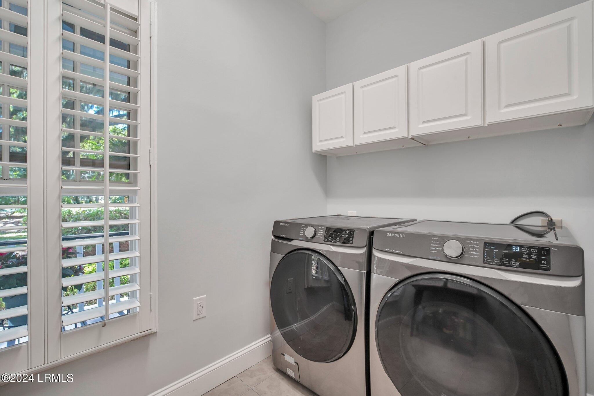 402 Island Circle E, St. Helena Island