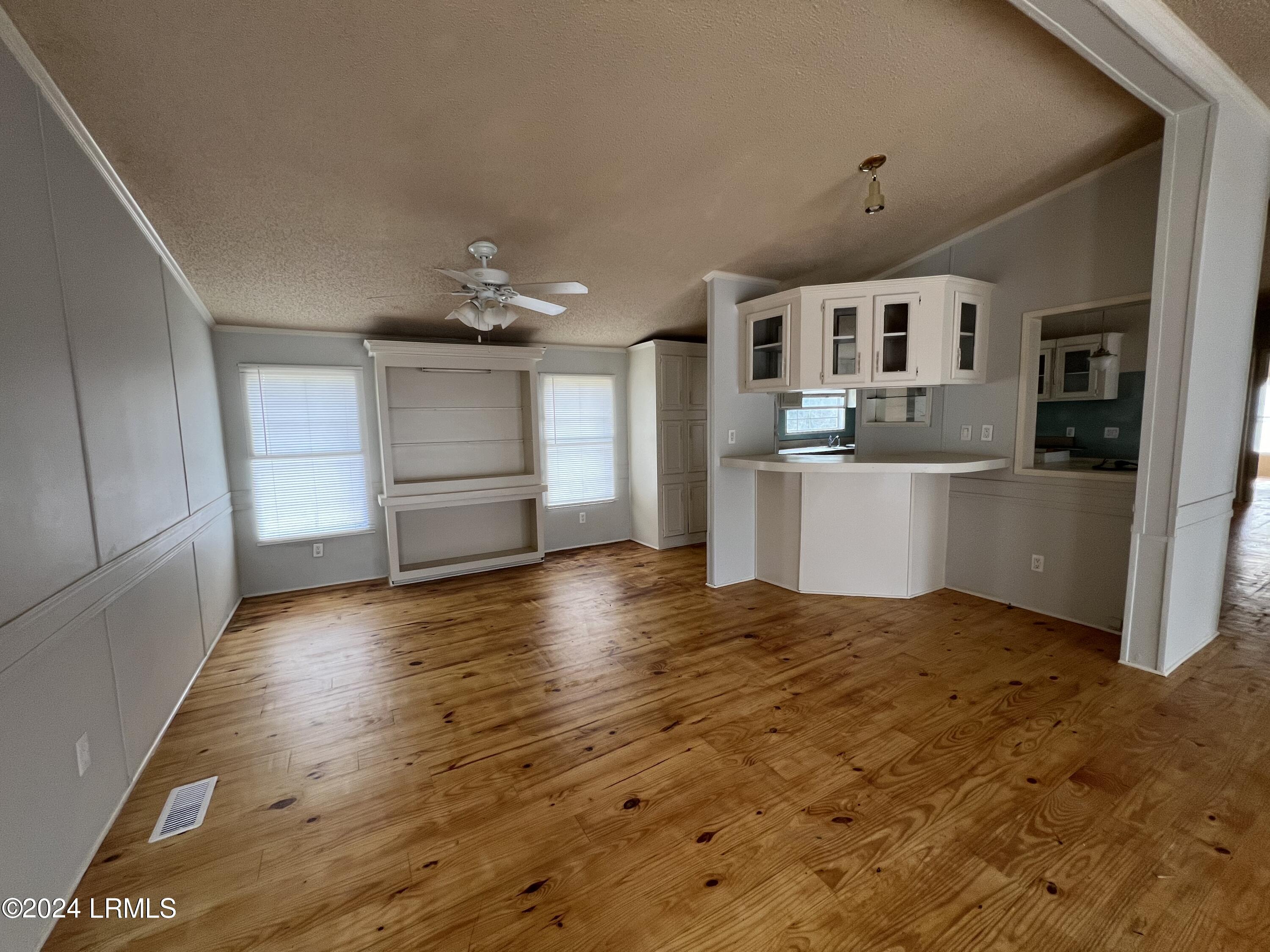 108 Mary Jenkins Circle, St. Helena Island