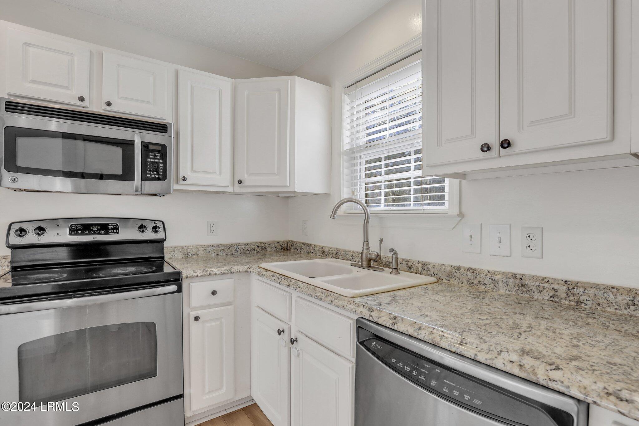 5 Spanish Moss Drive