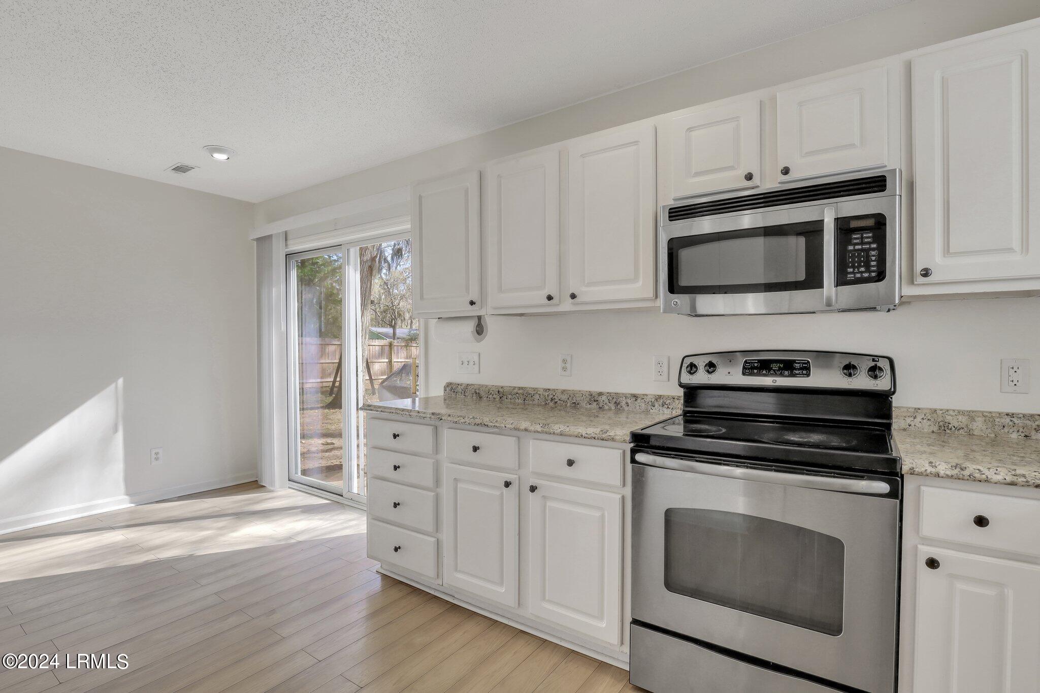 5 Spanish Moss Drive