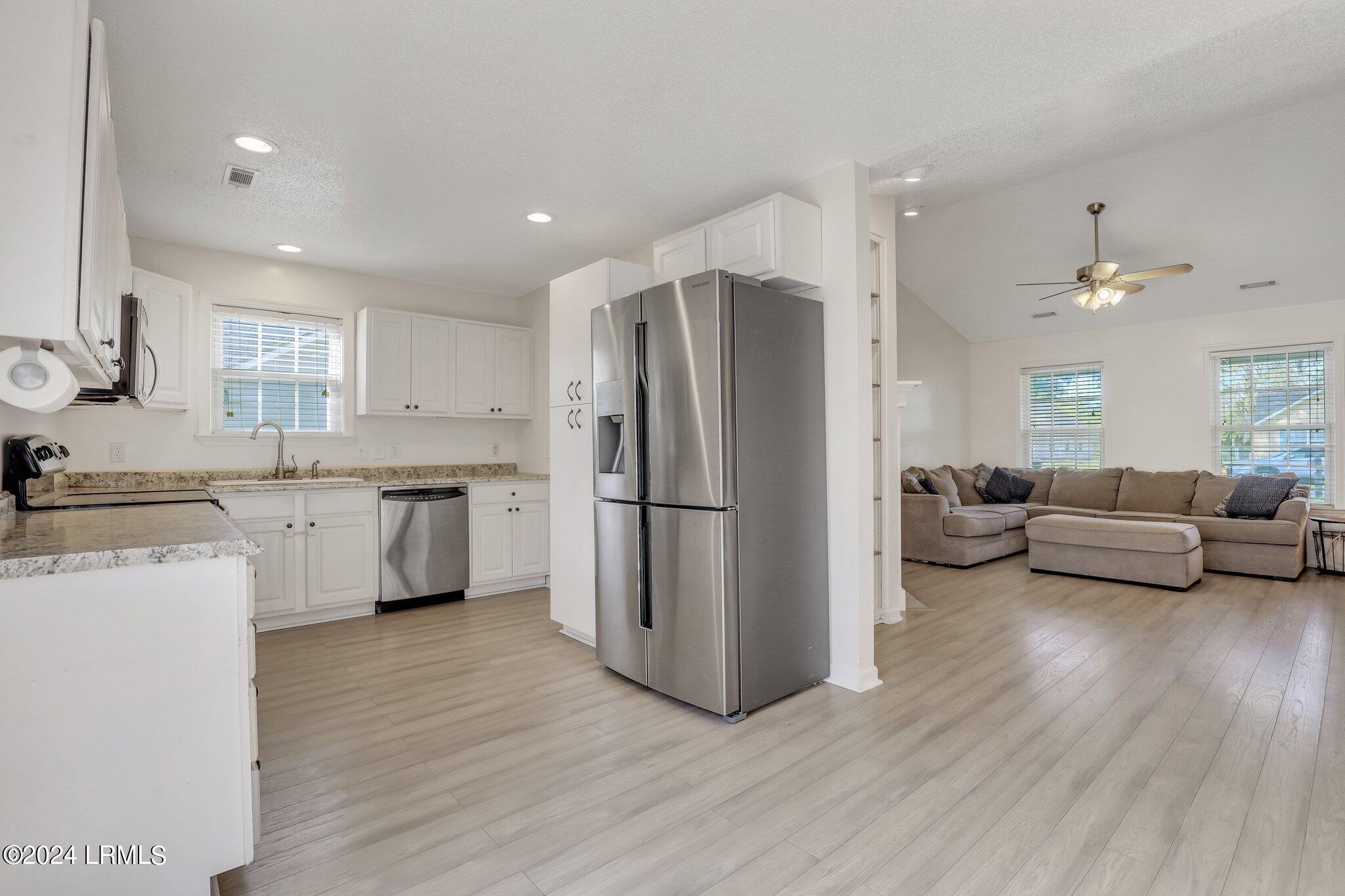 5 Spanish Moss Drive