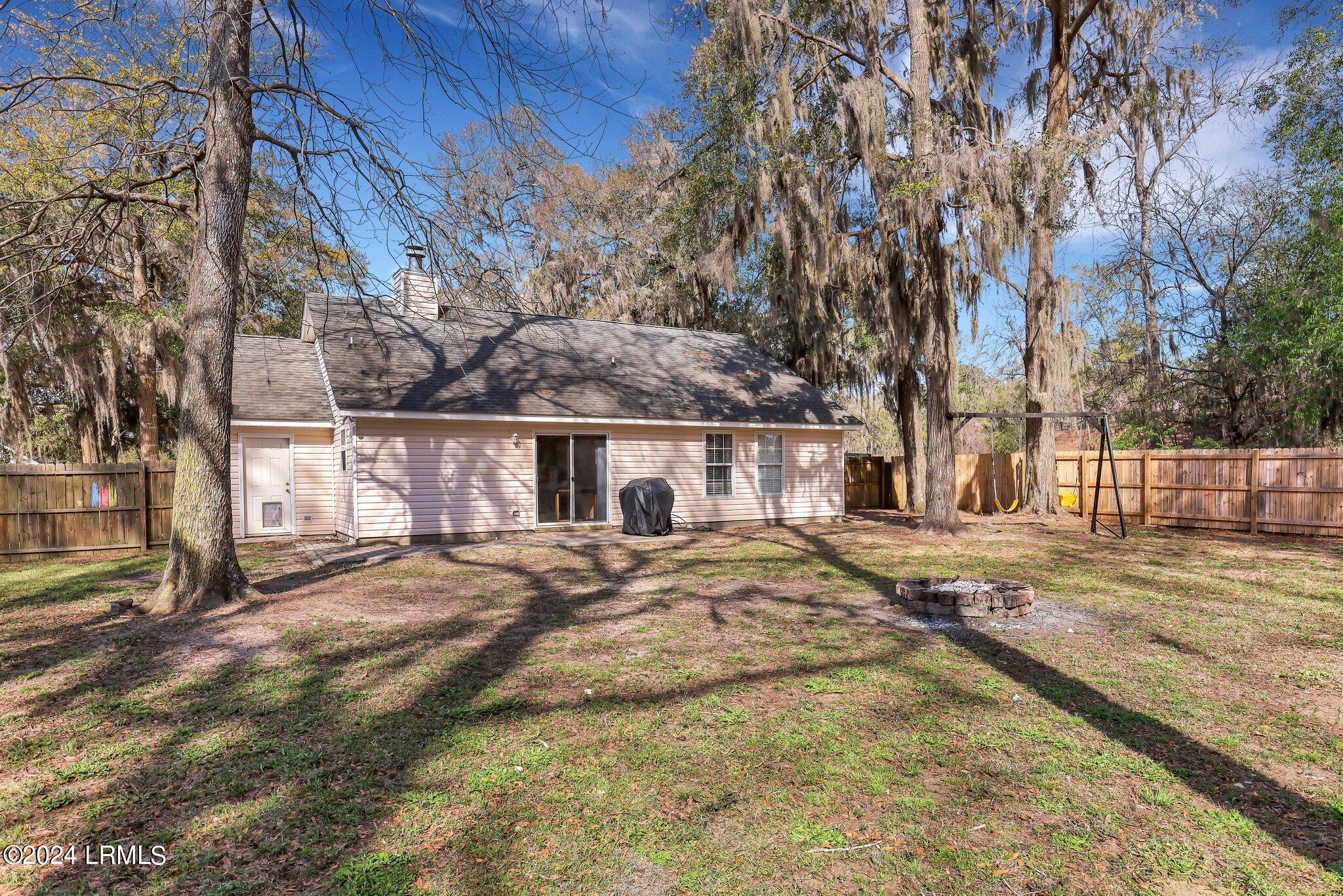 5 Spanish Moss Drive