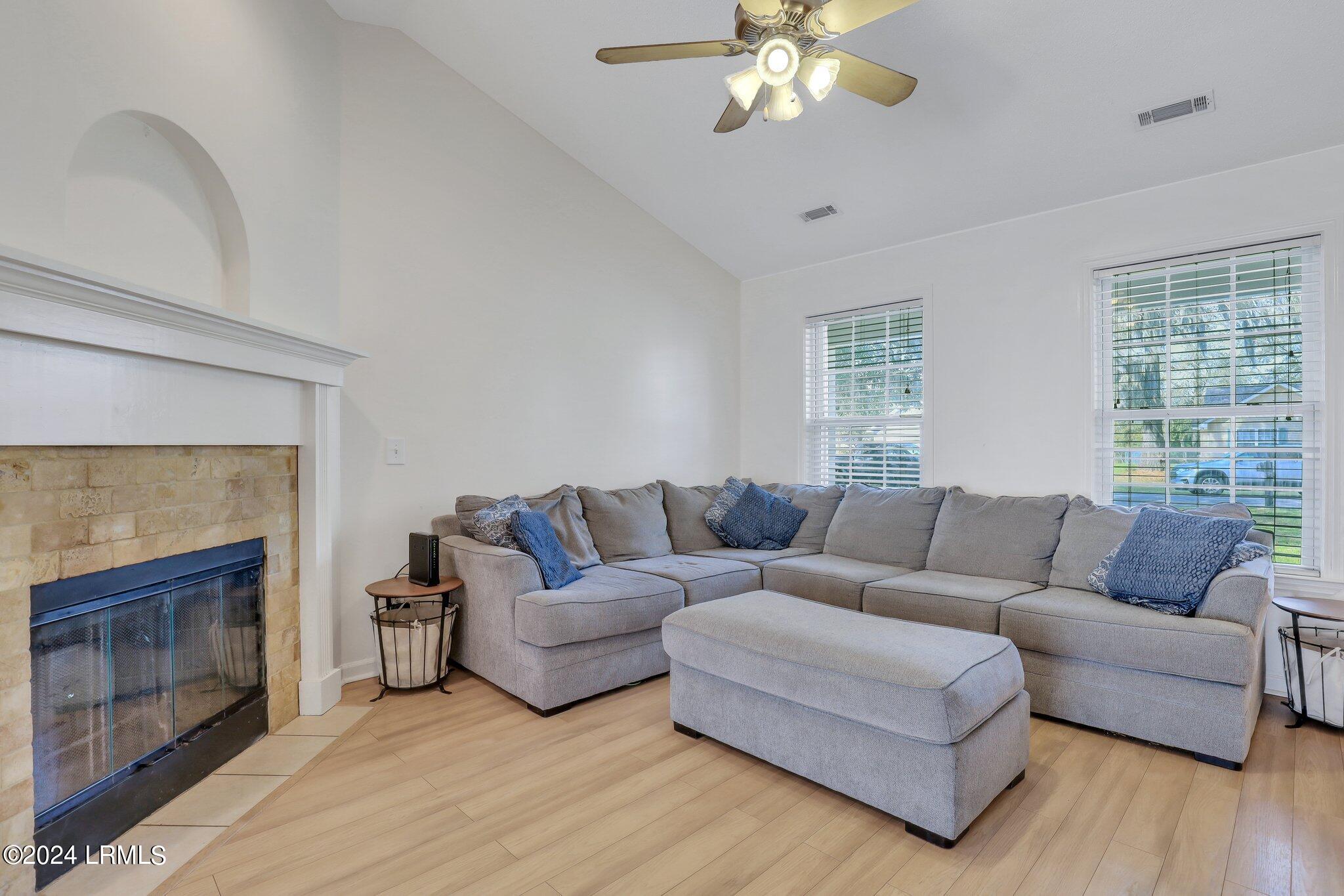 5 Spanish Moss Drive