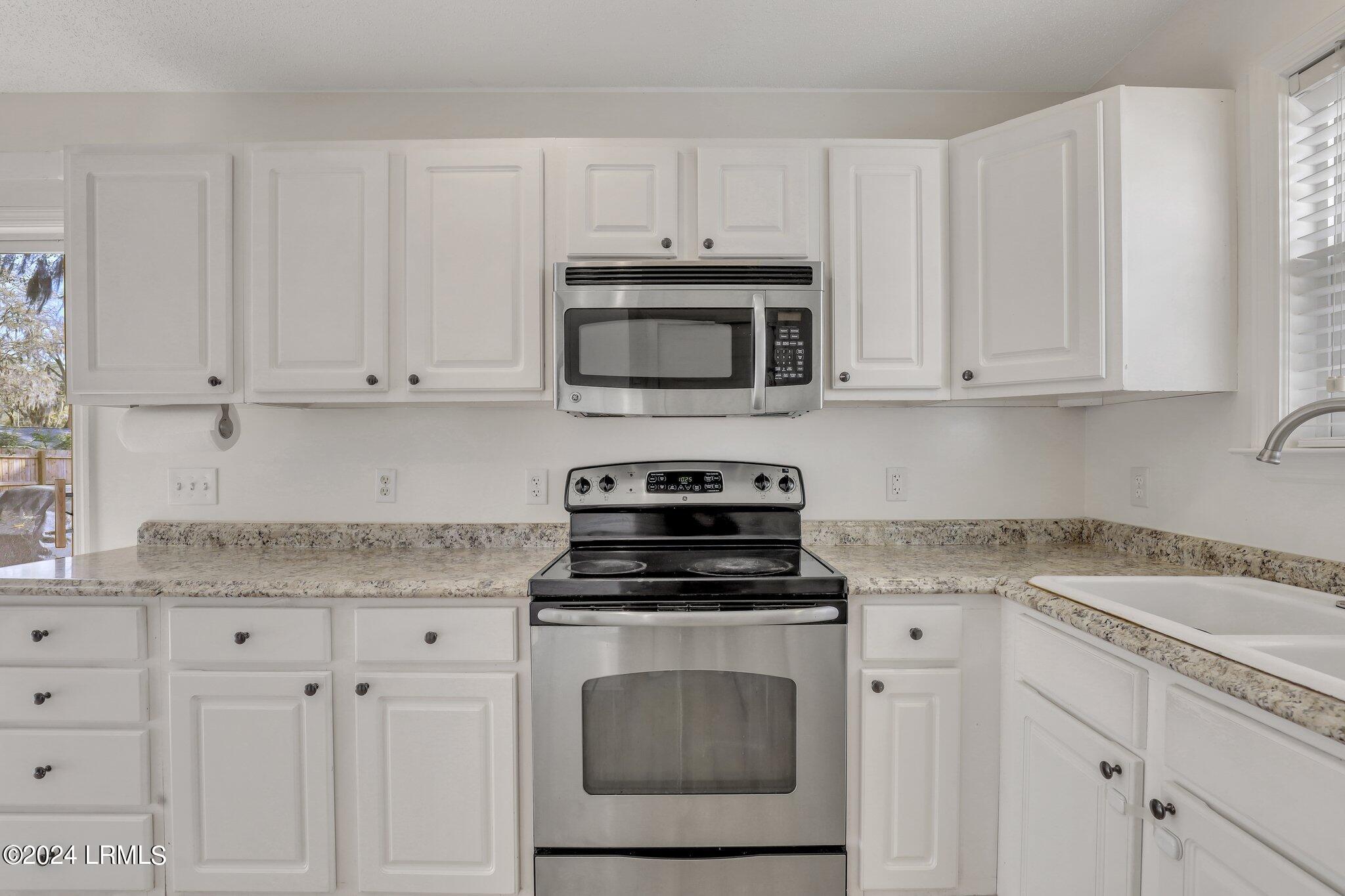 5 Spanish Moss Drive