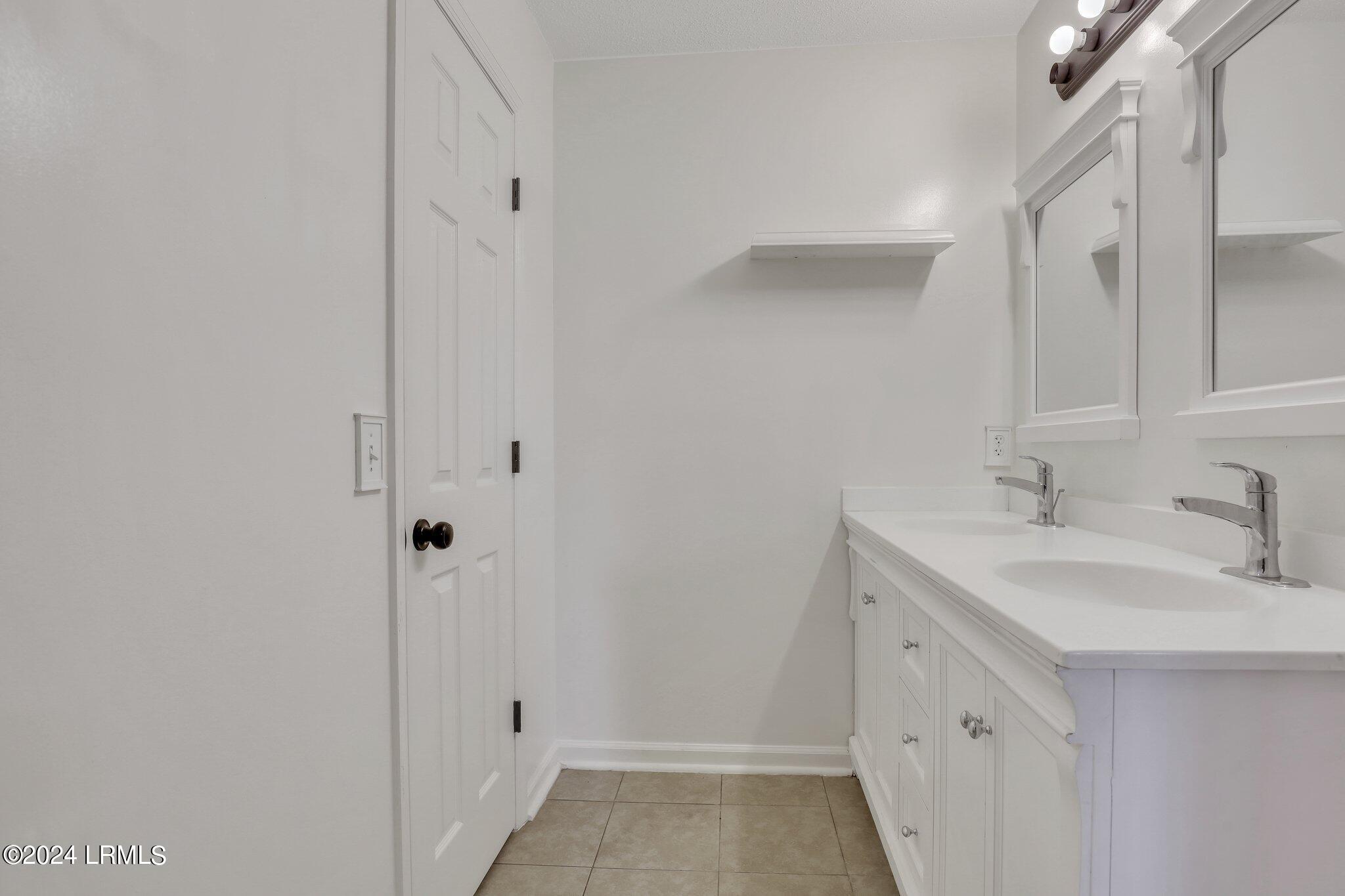 5 Spanish Moss Drive