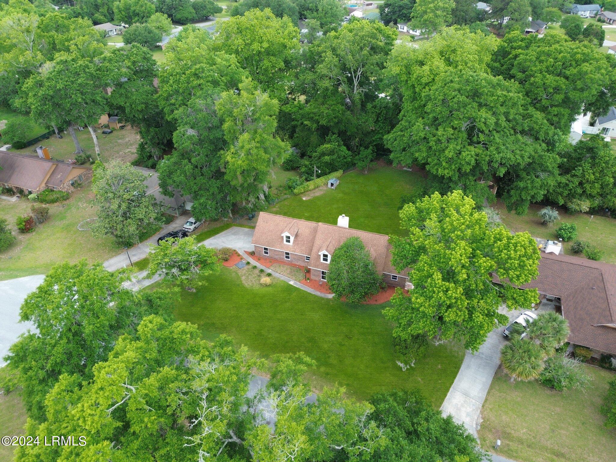 11 Chesterfield Drive