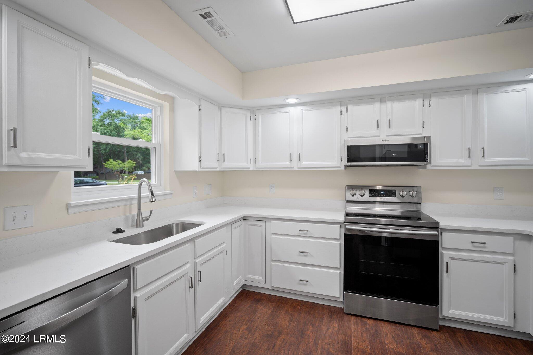 11 Chesterfield Drive