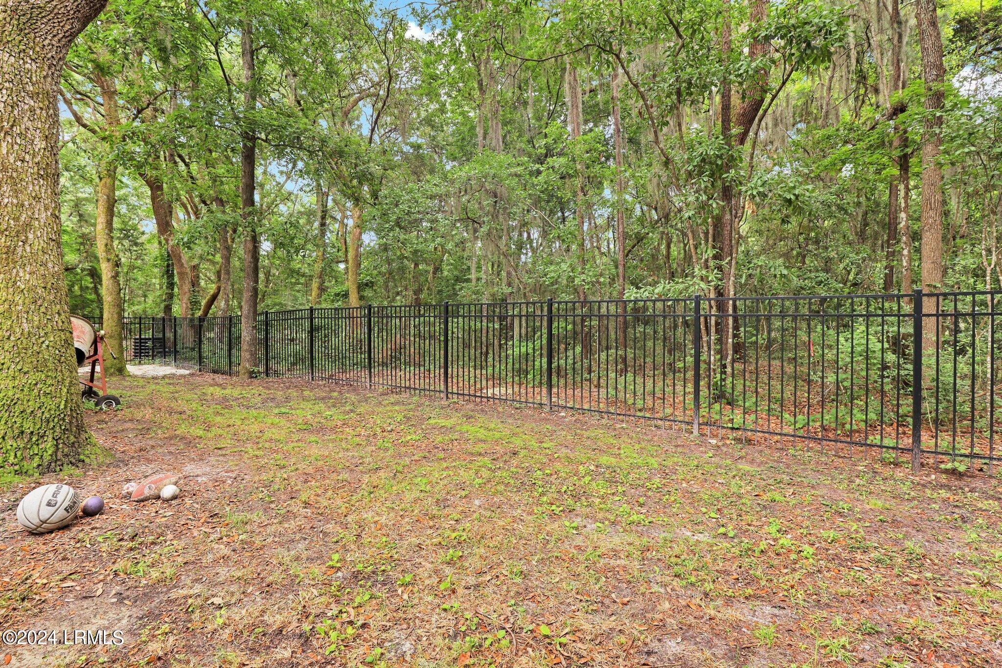 15 Arbor Lane, St. Helena Island