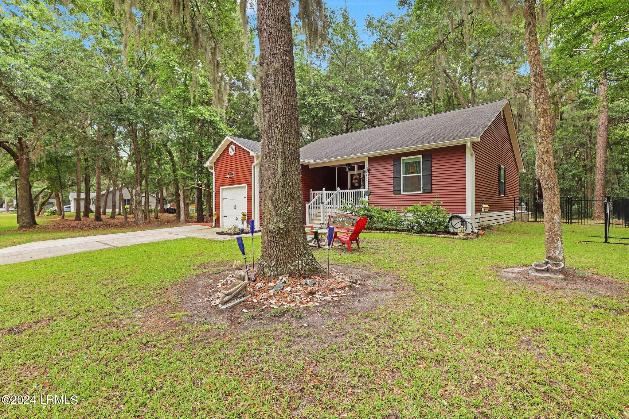 15 Arbor Lane, St. Helena Island