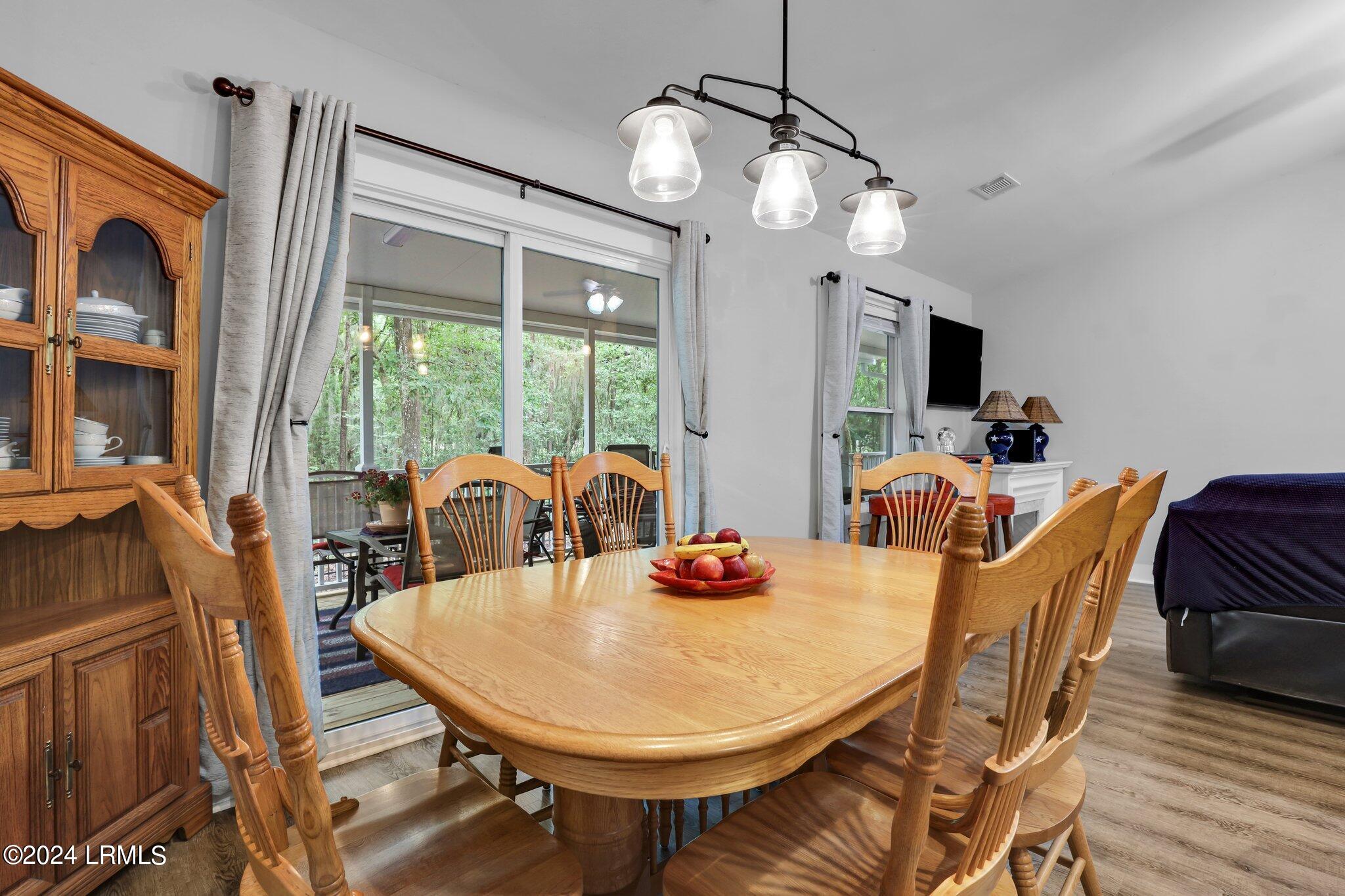 15 Arbor Lane, St. Helena Island