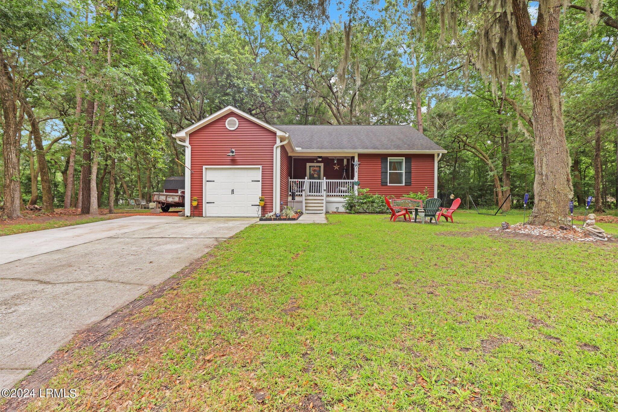 15 Arbor Lane, St. Helena Island