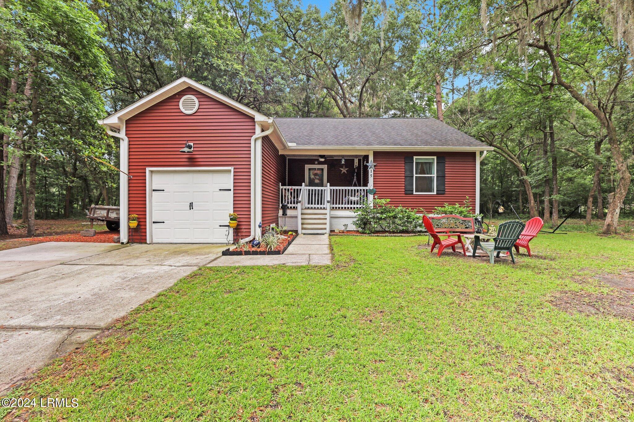 15 Arbor Lane, St. Helena Island
