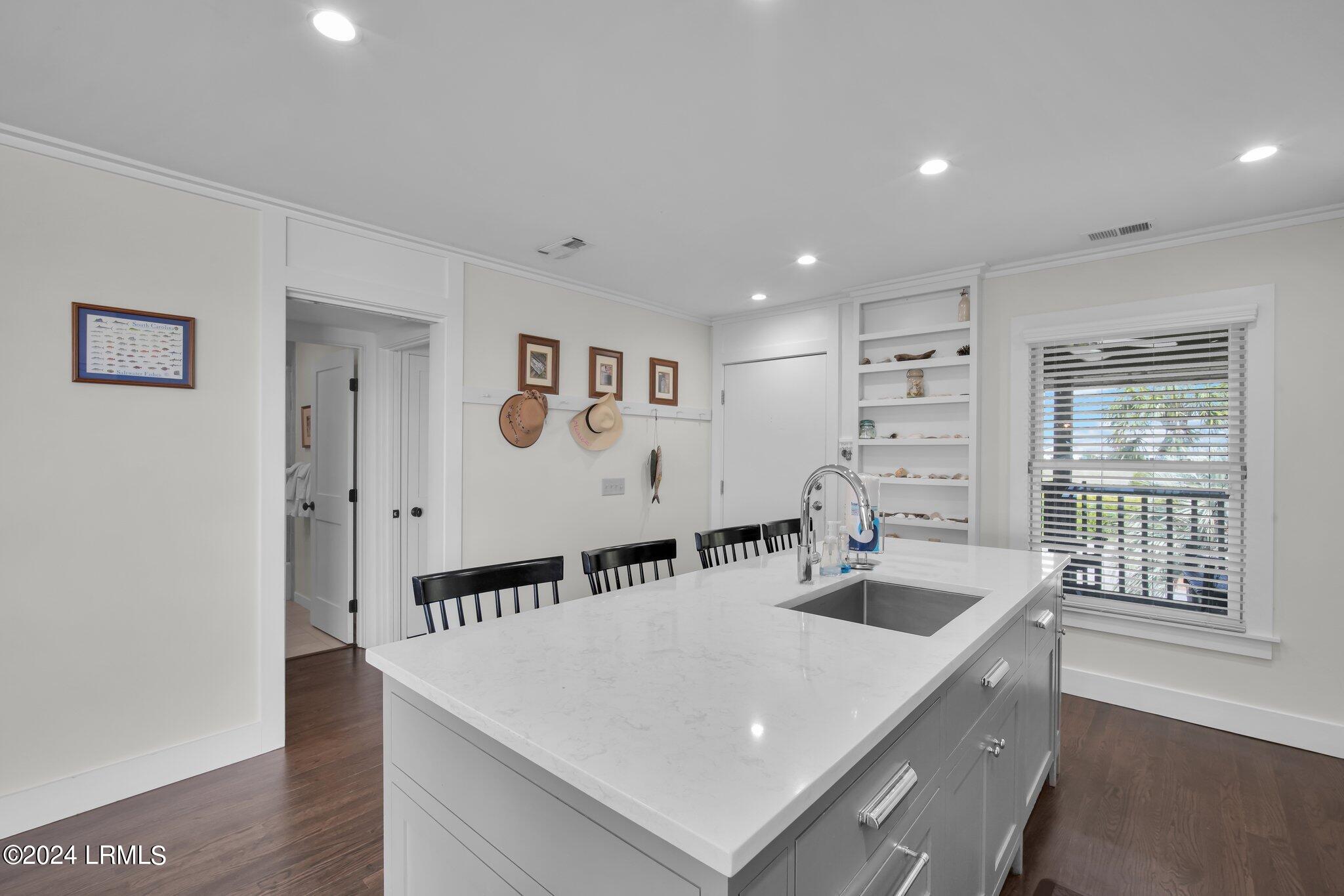 47 S Harbor Drive, A