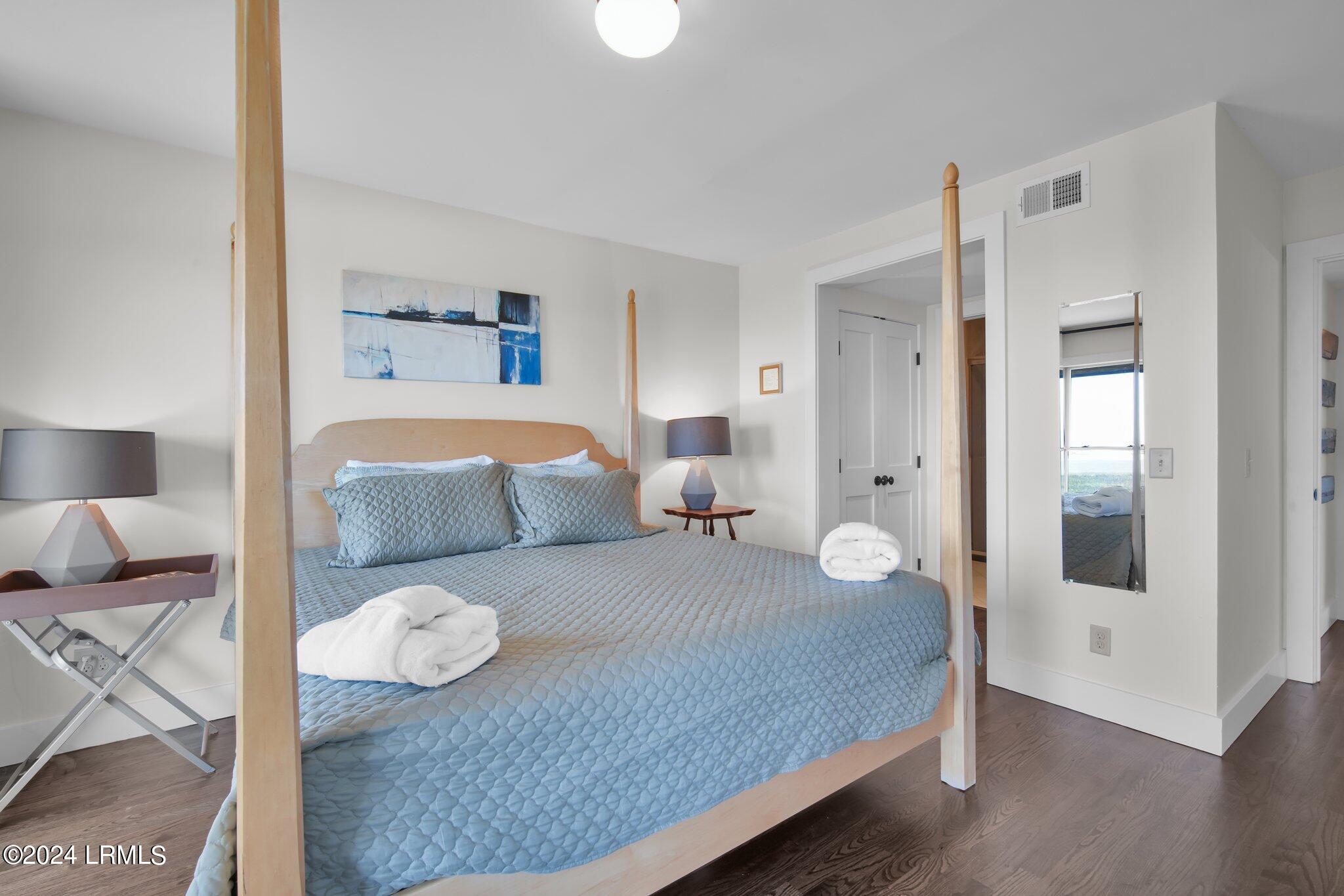 47 S Harbor Drive, A