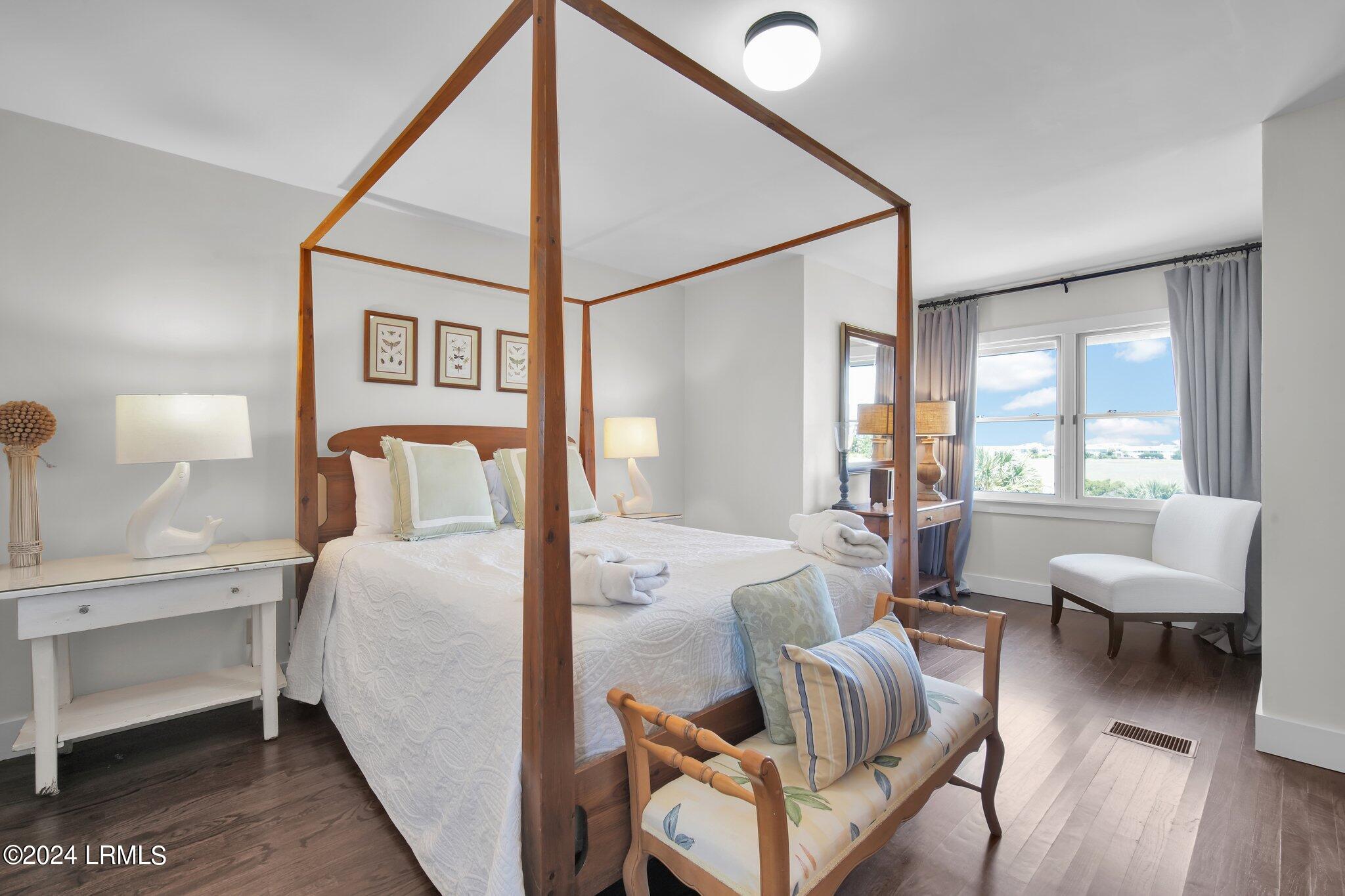47 S Harbor Drive, A