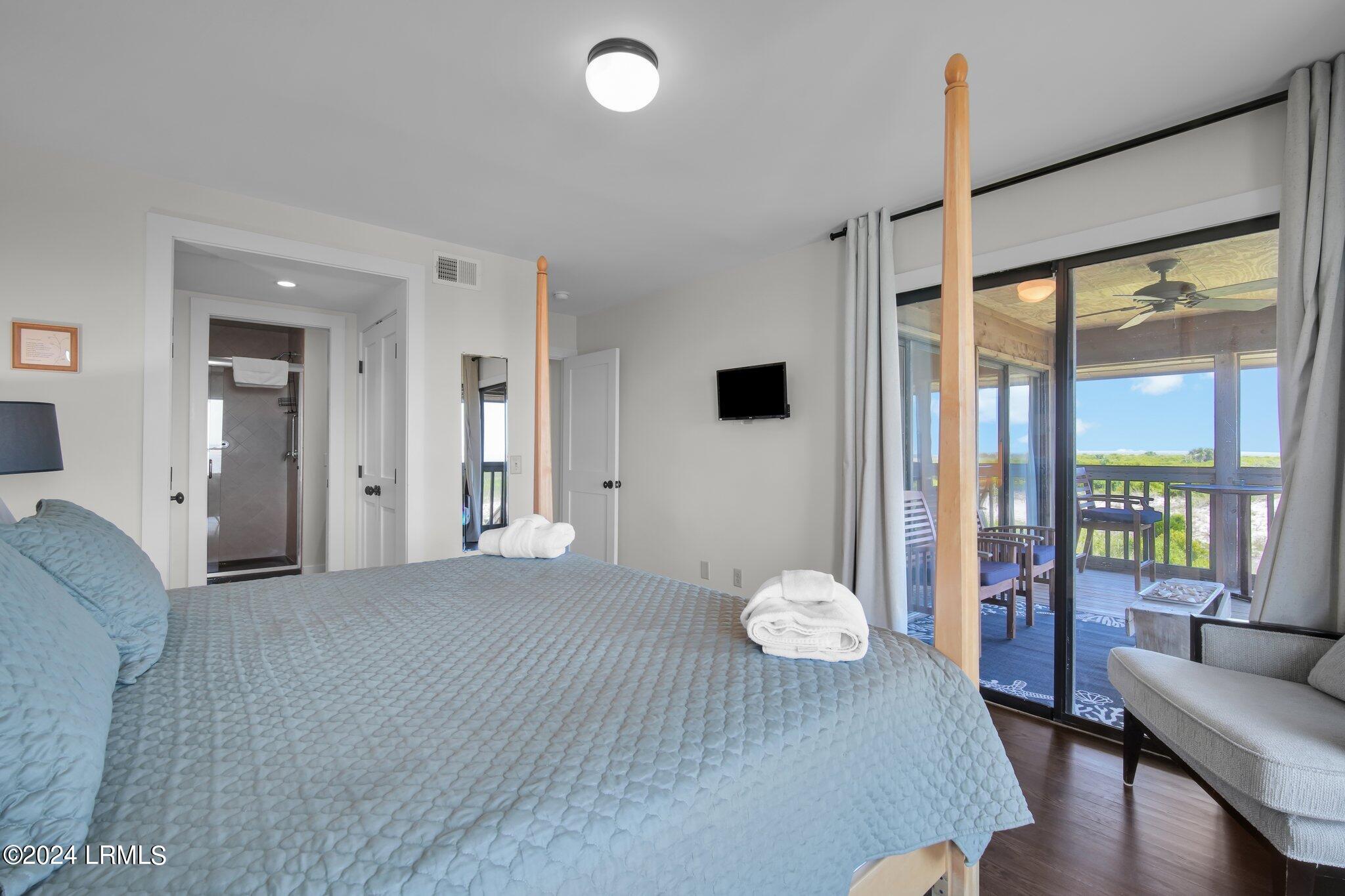 47 S Harbor Drive, A