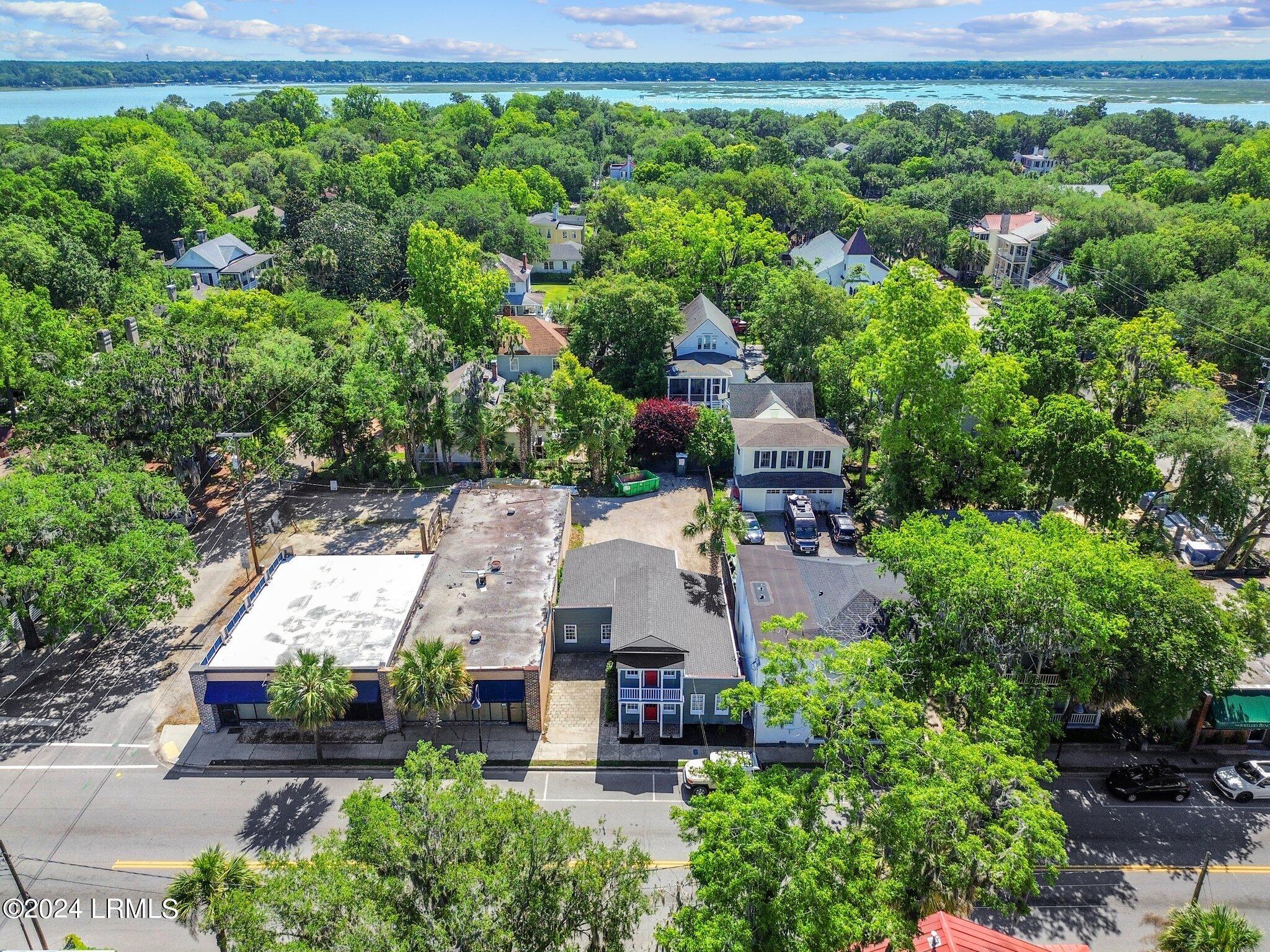 609 Carteret Street, A