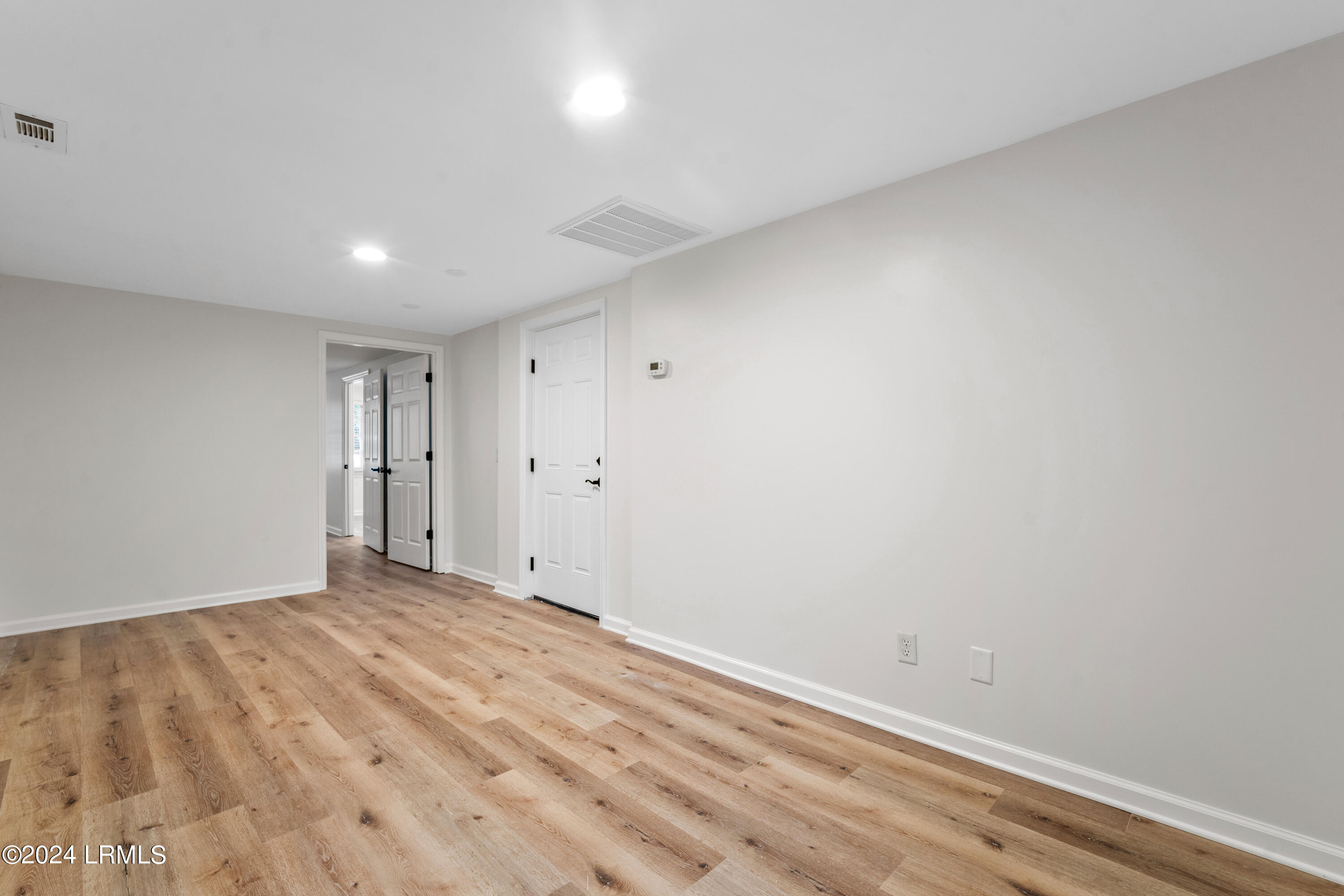 609 Carteret Street, A