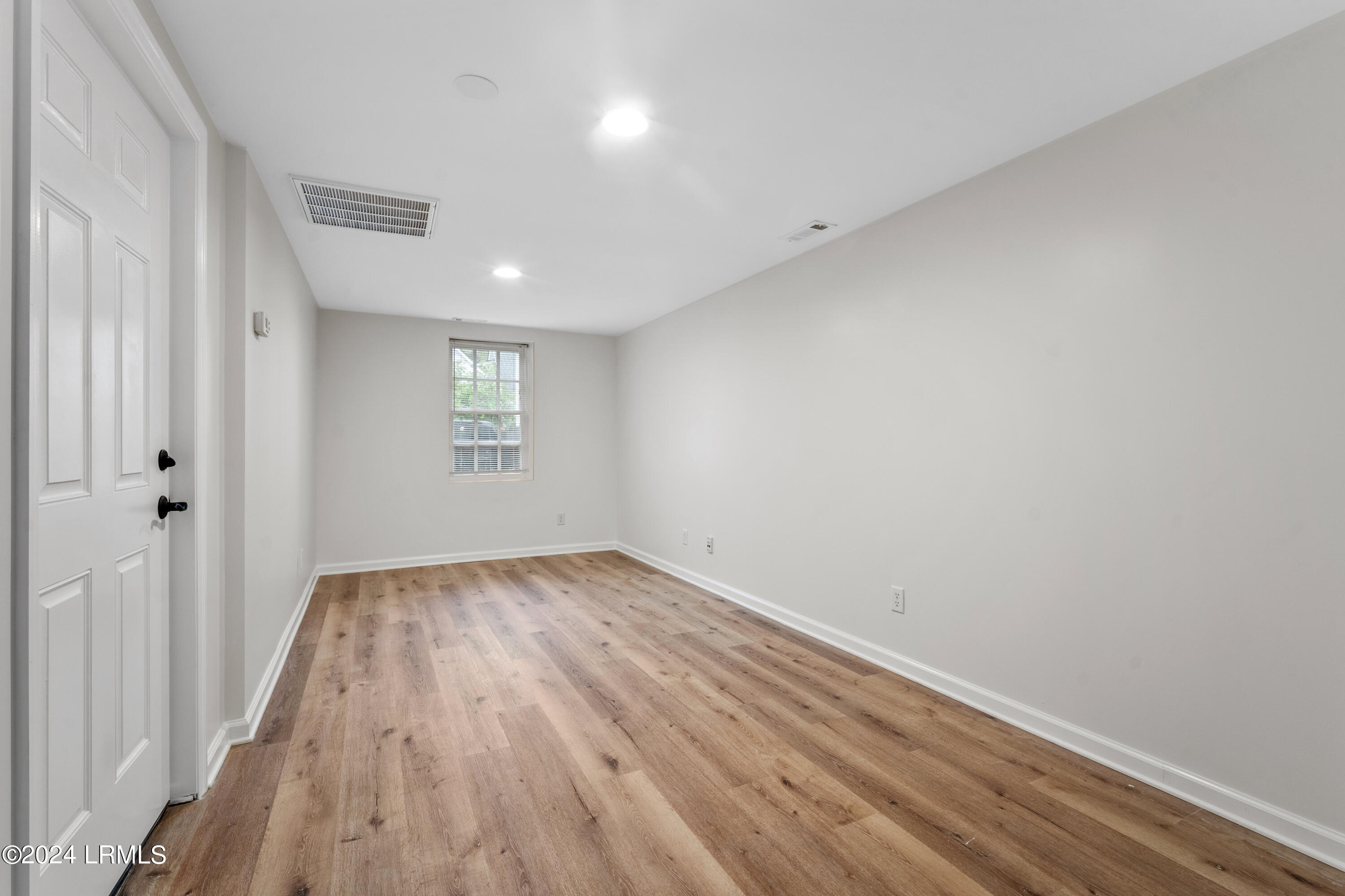 609 Carteret Street, A