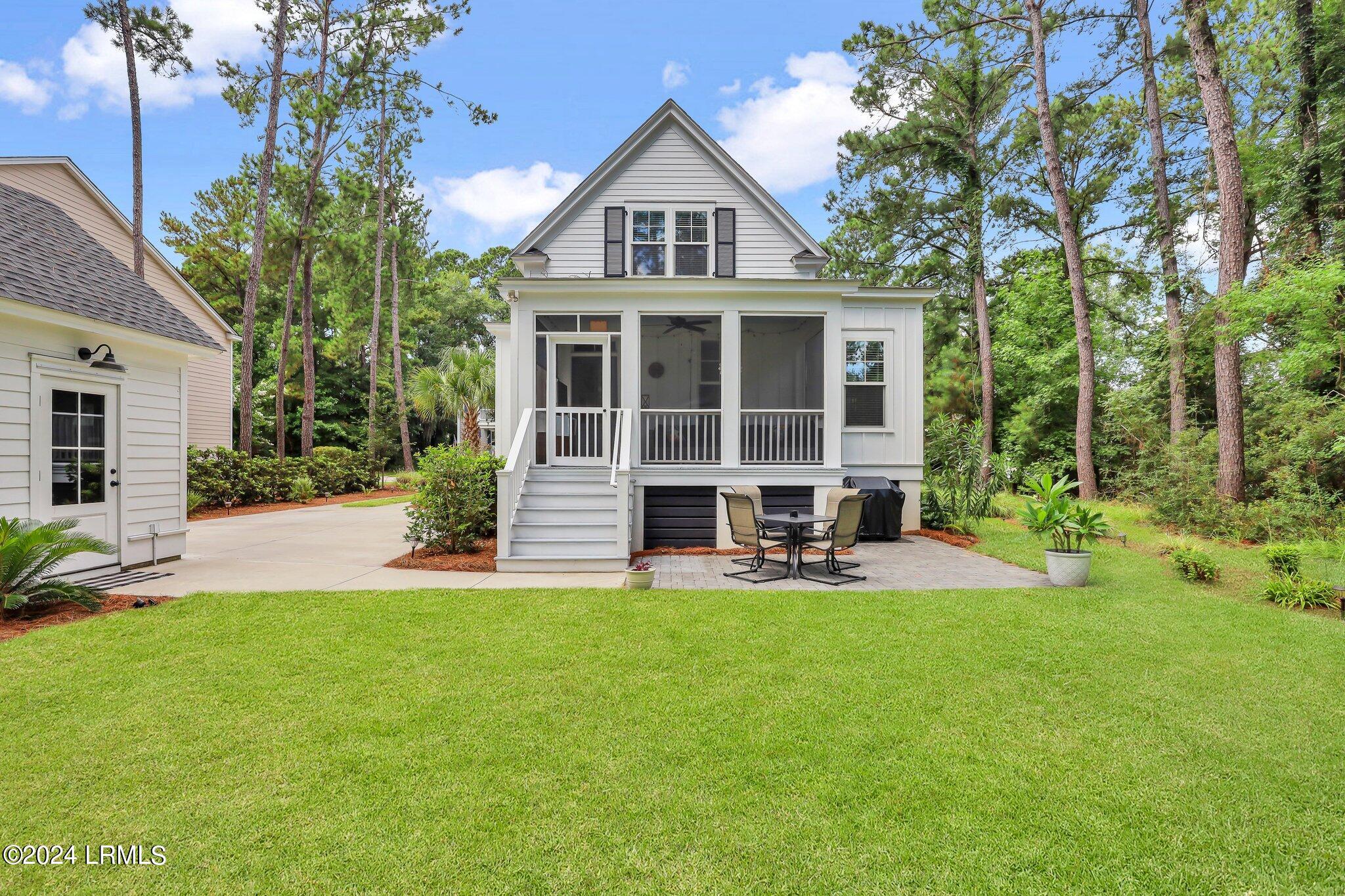 1623 Deanne Drive