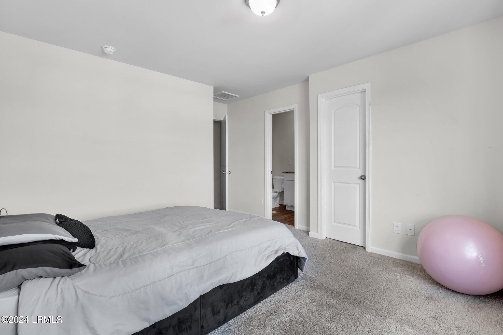 103 Palmetto Breeze Circle