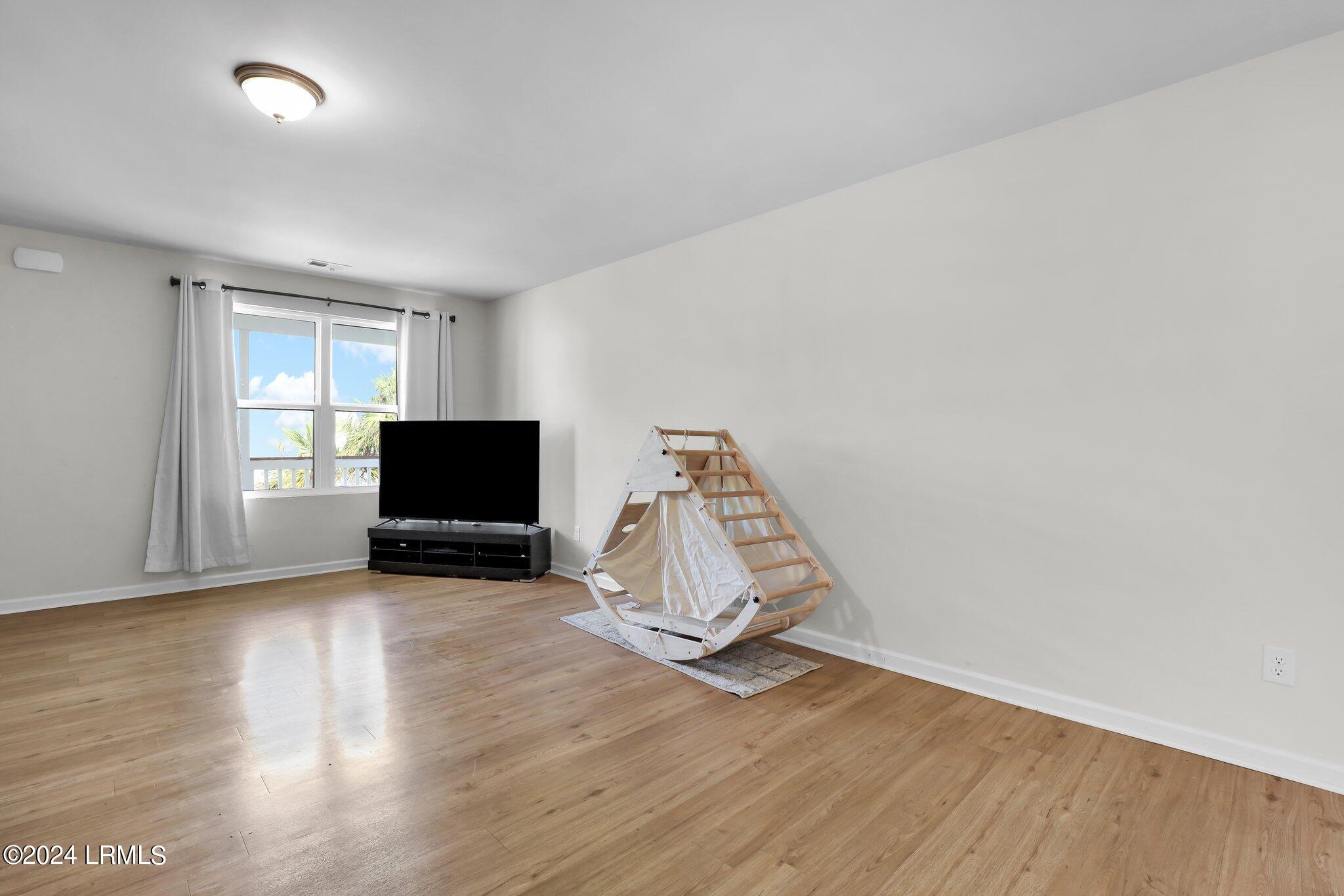 103 Palmetto Breeze Circle