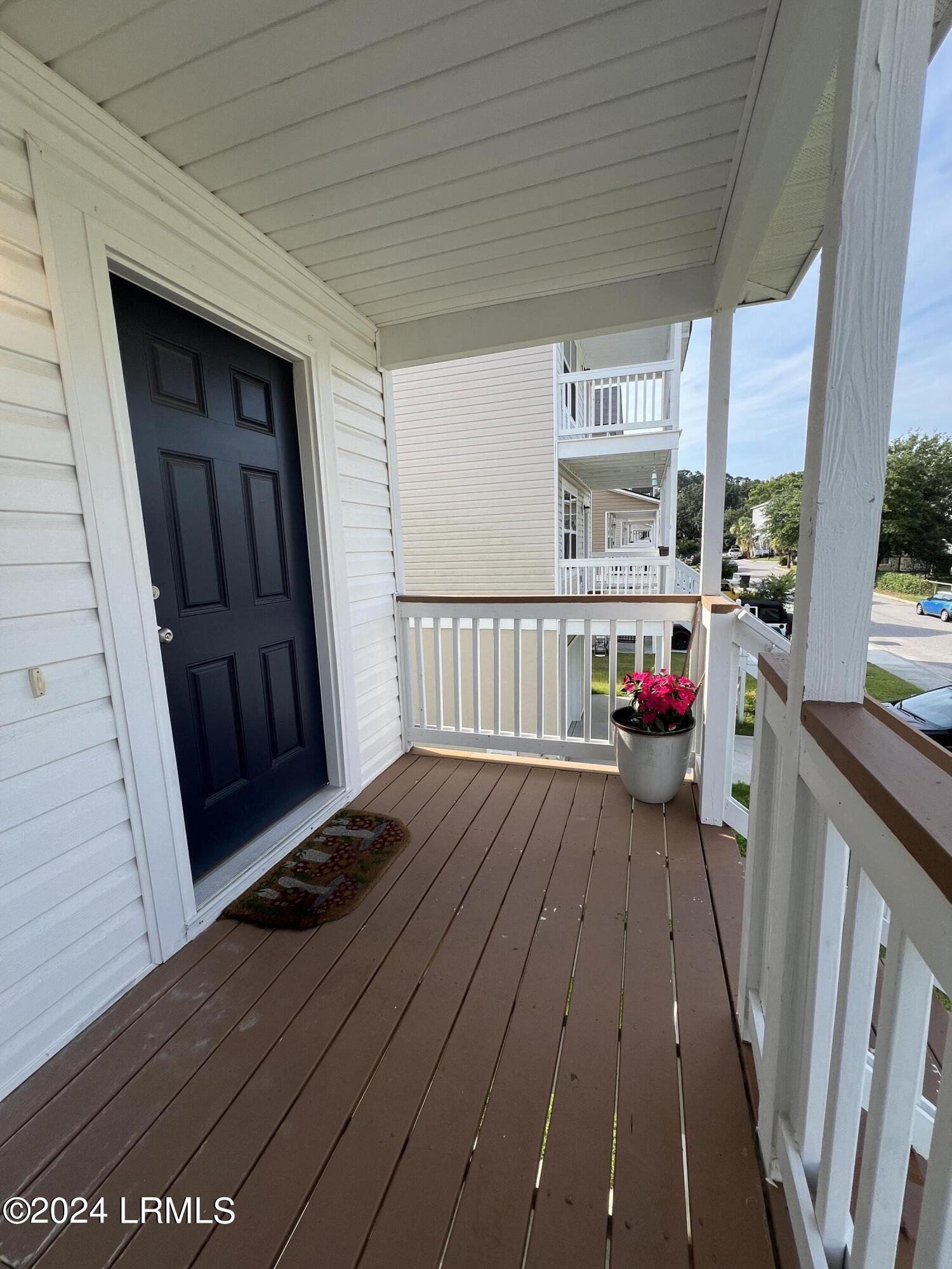 103 Palmetto Breeze Circle