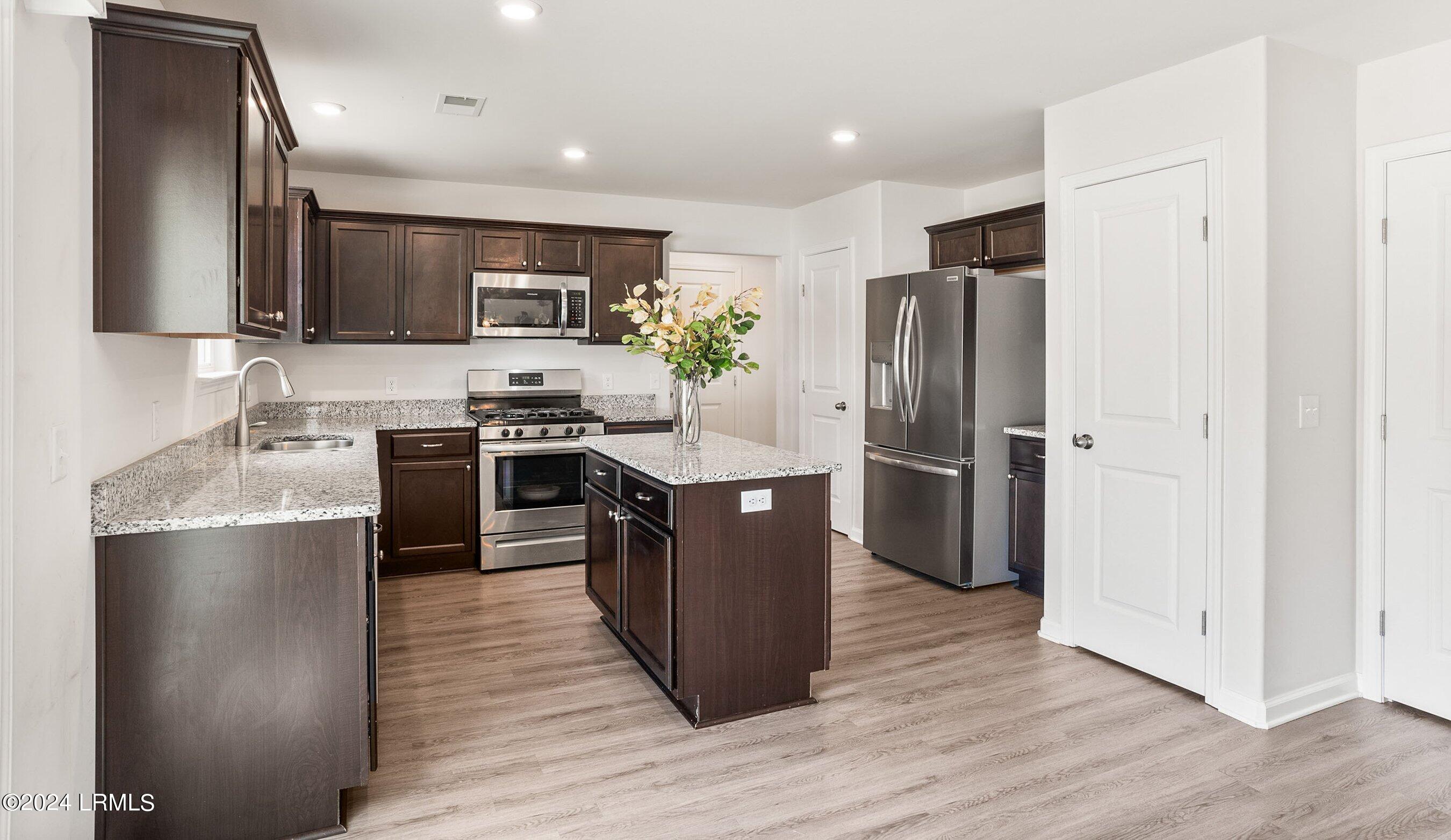 131 Teal Bluff Blvd