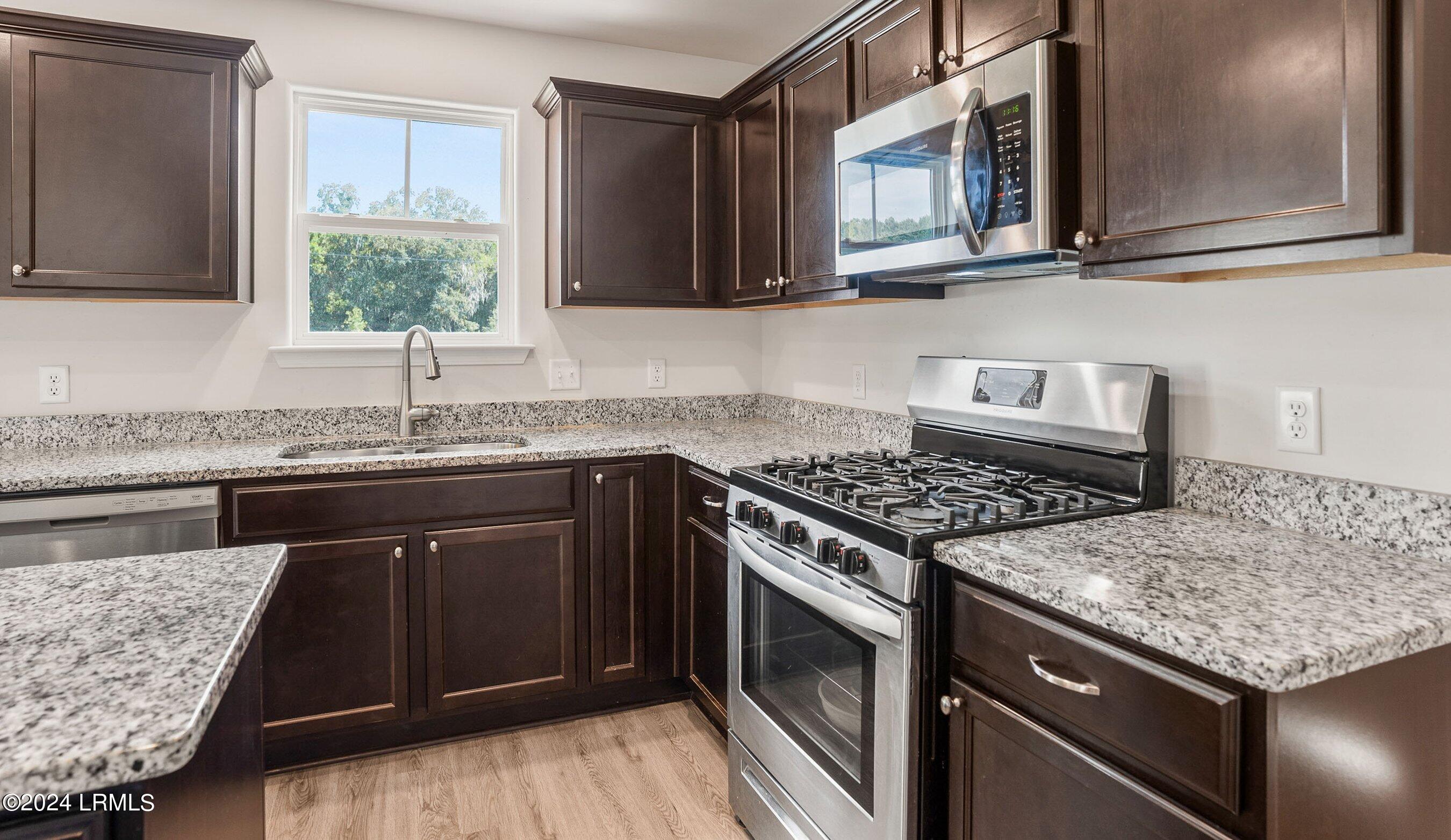 131 Teal Bluff Blvd