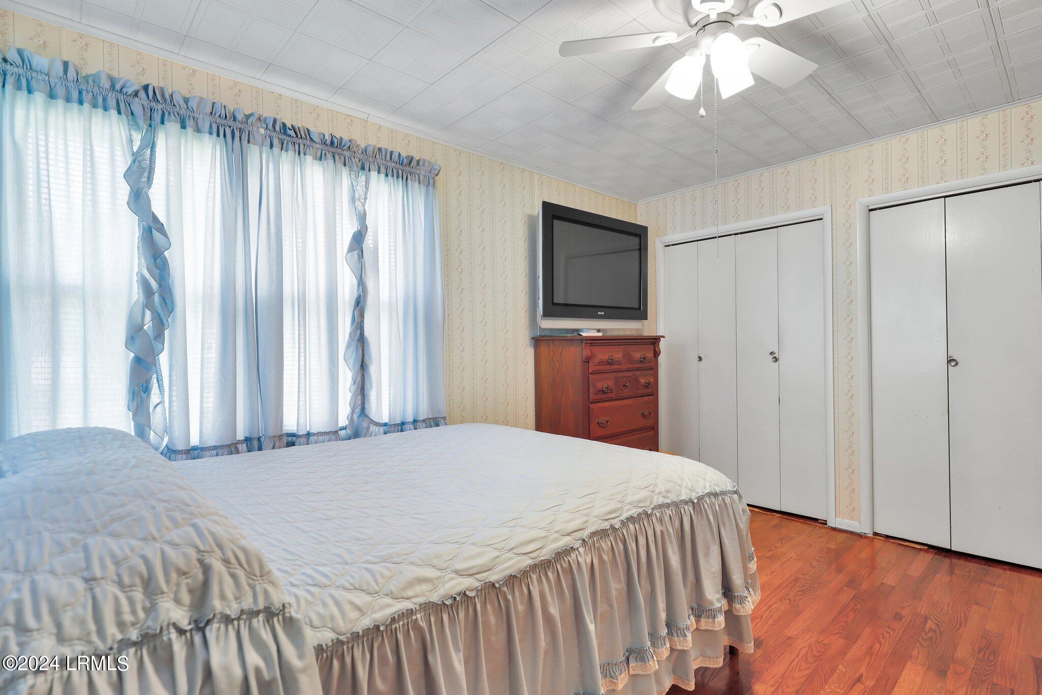 112 Pine Cove Street