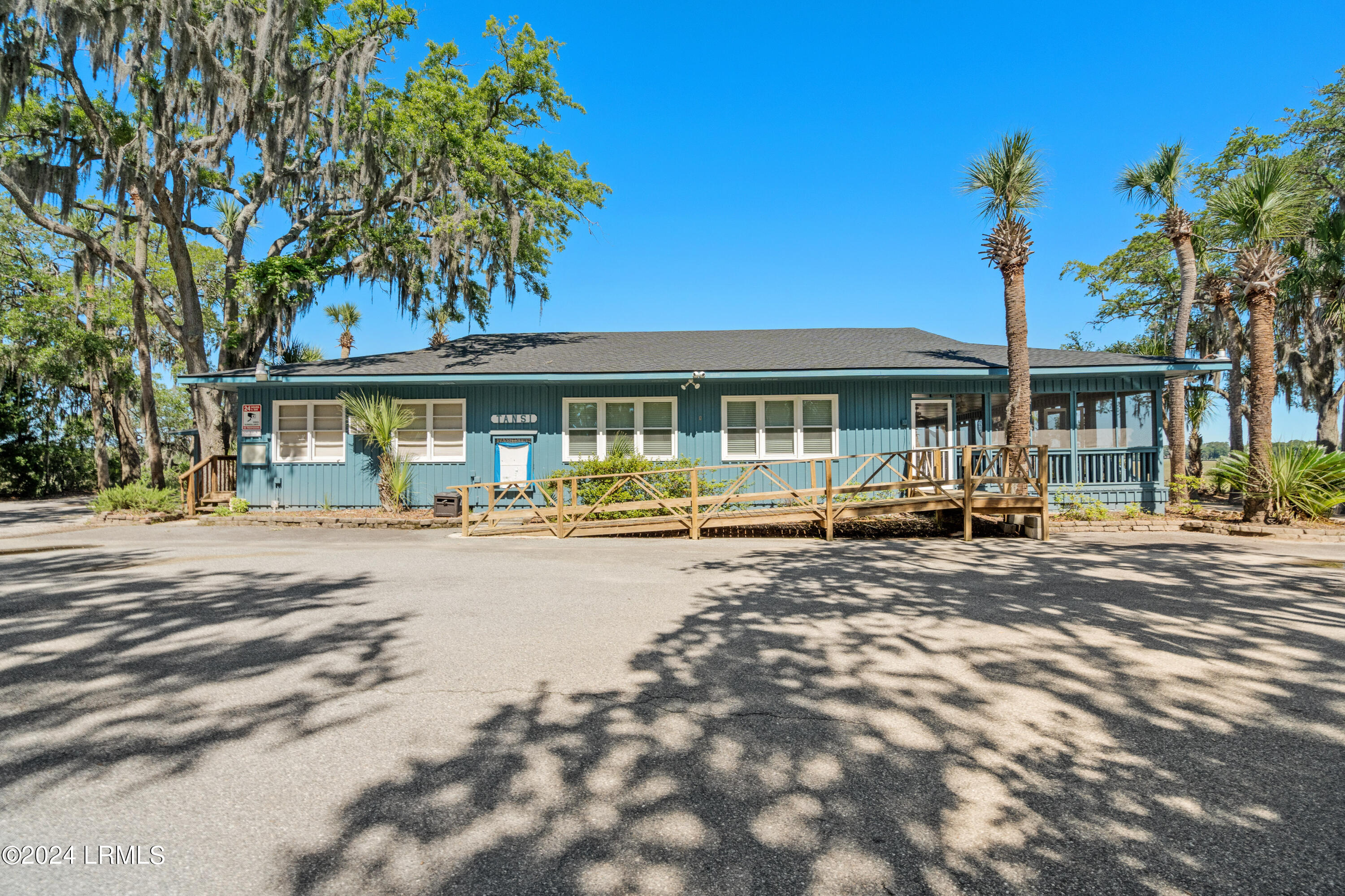 127 Tomahawk Trail, St. Helena Island