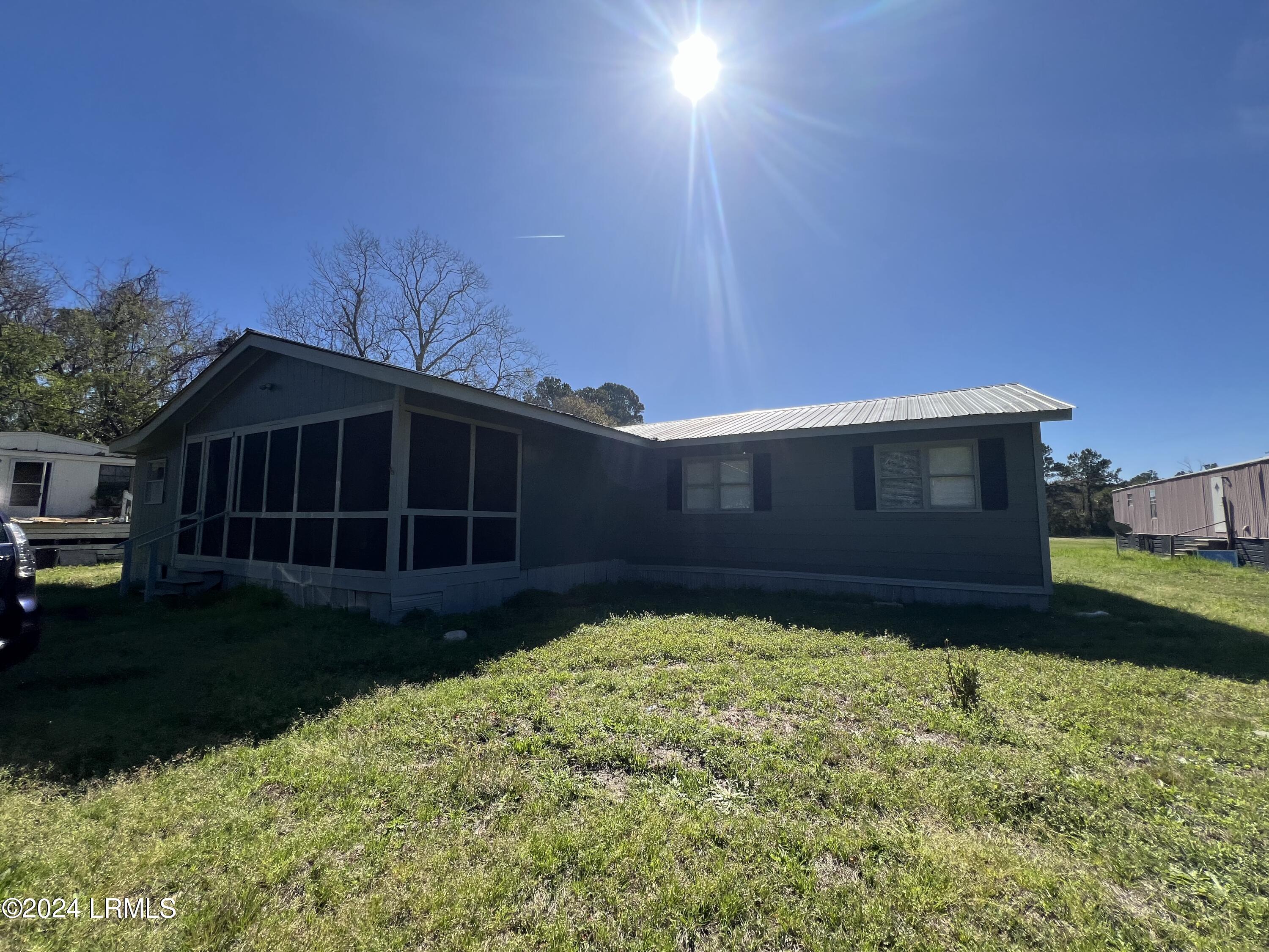 426 Eddings Point Road, St. Helena Island