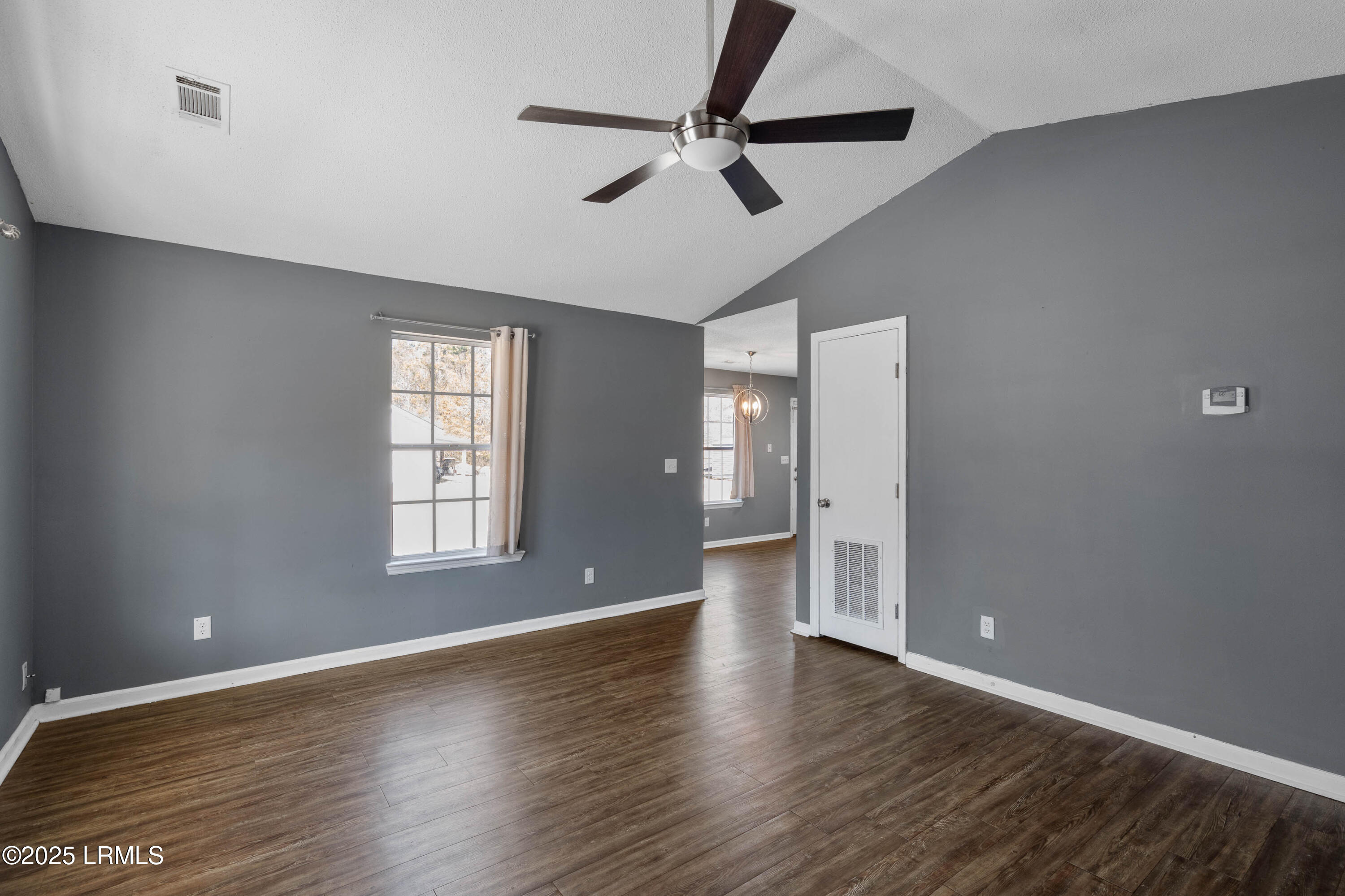 4 Irongate Drive