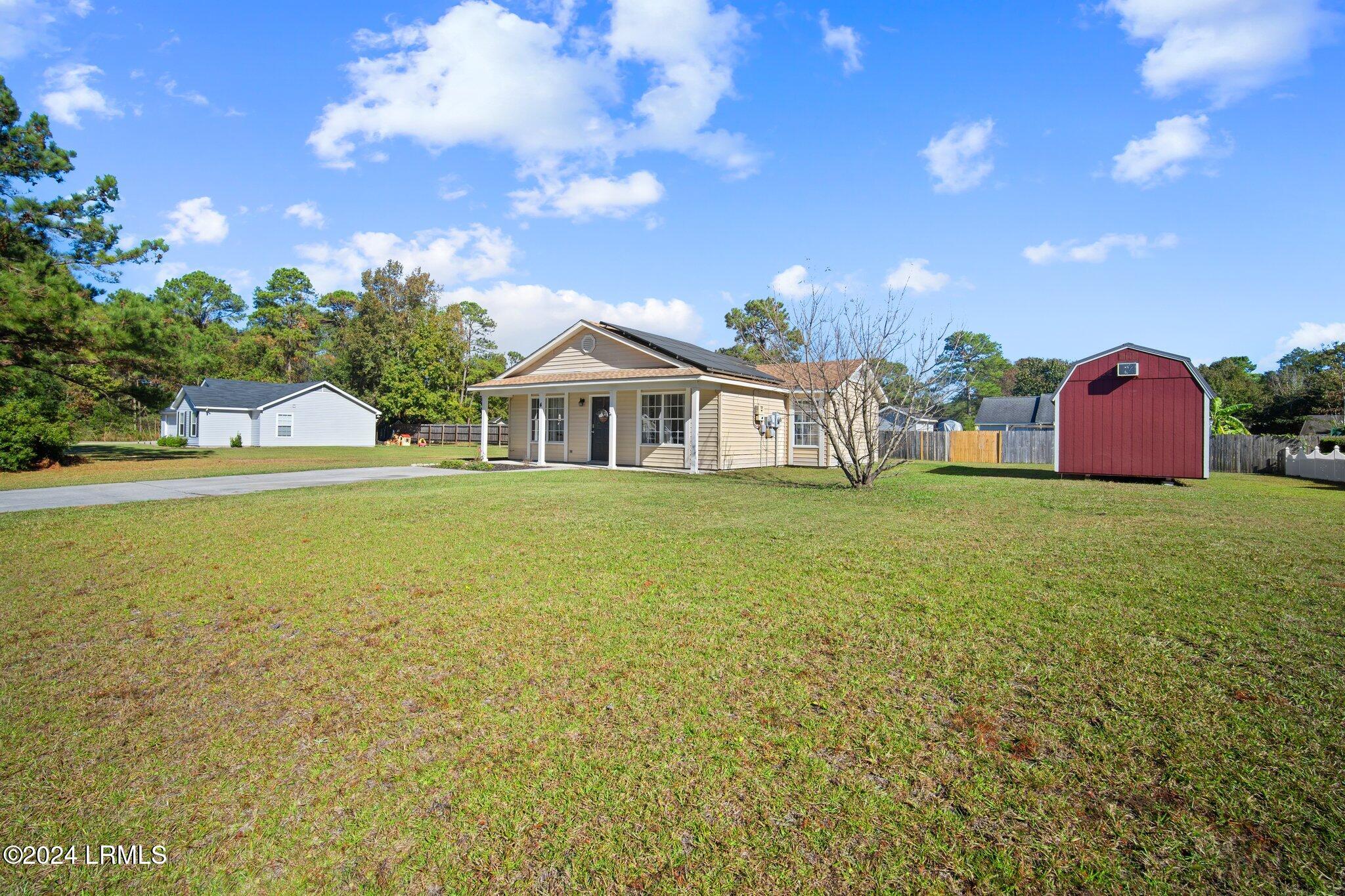 4 Irongate Drive