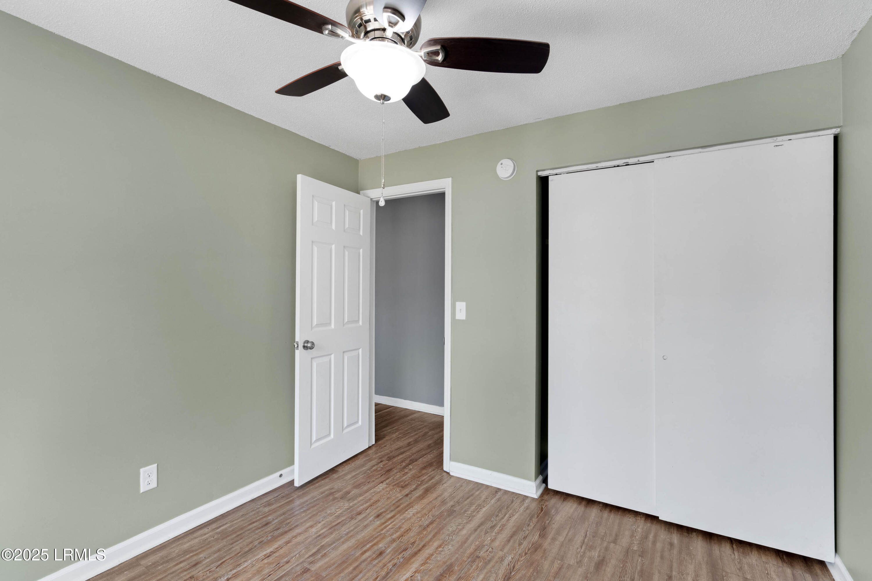 4 Irongate Drive