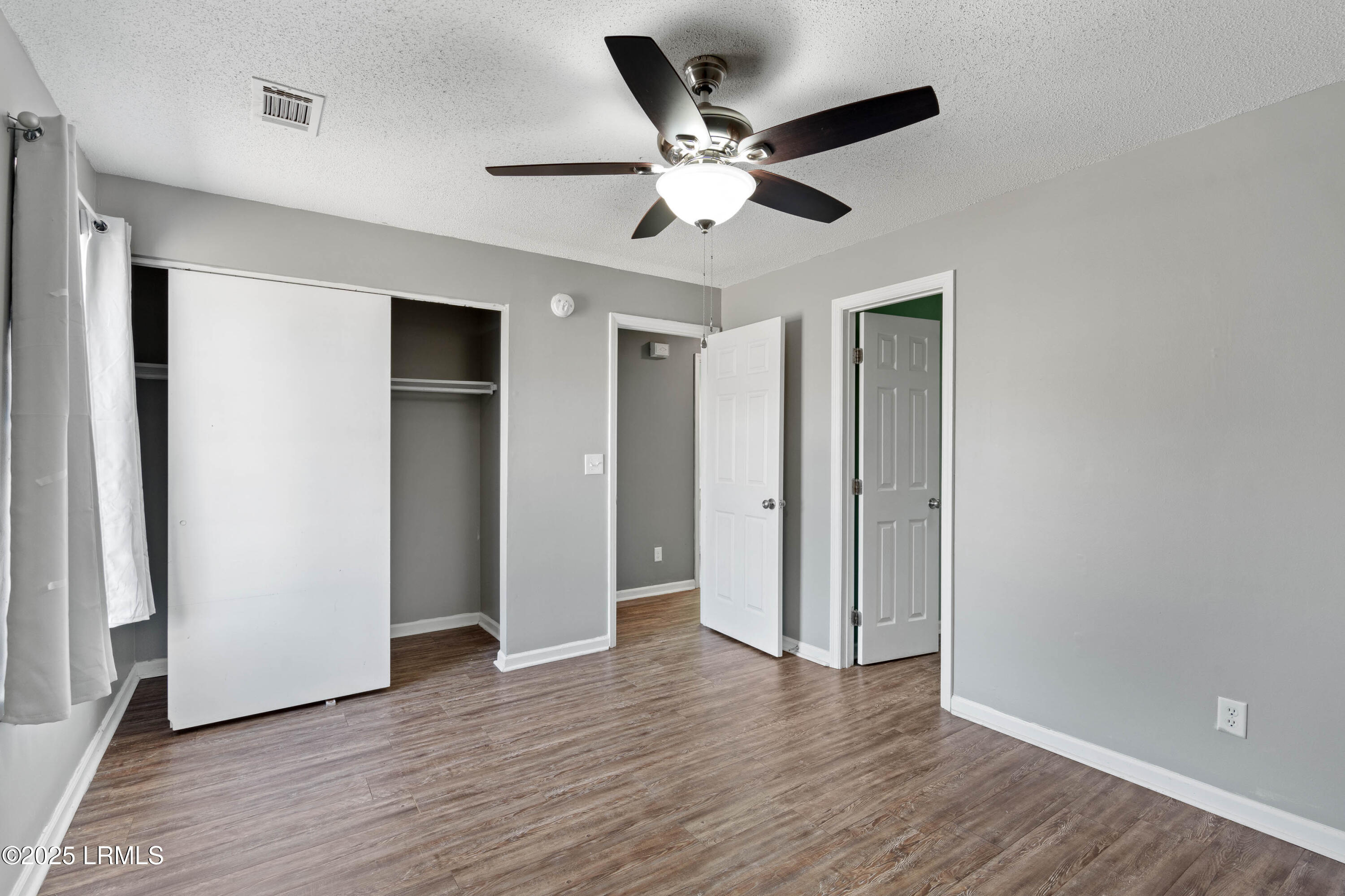 4 Irongate Drive
