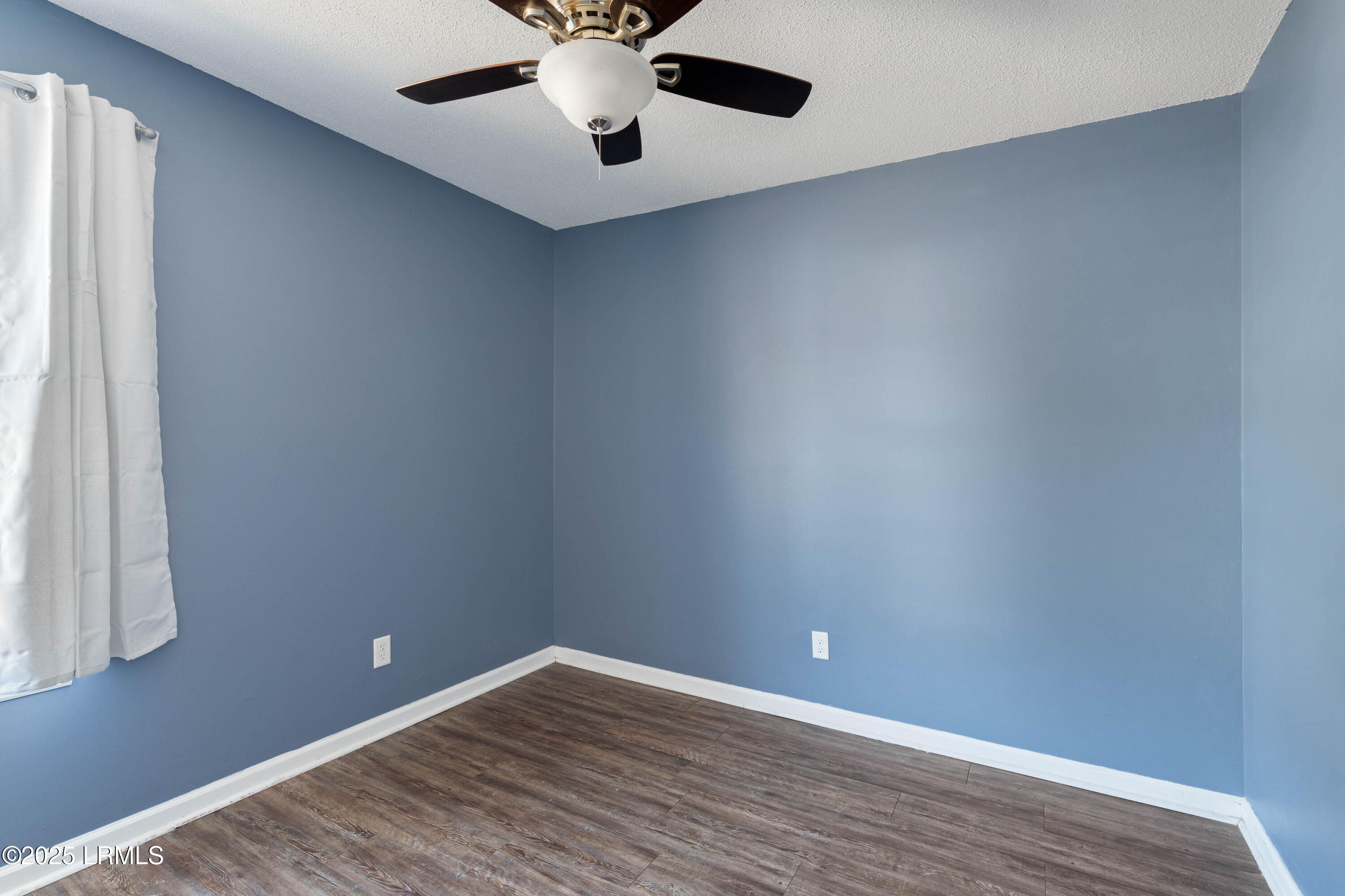 4 Irongate Drive