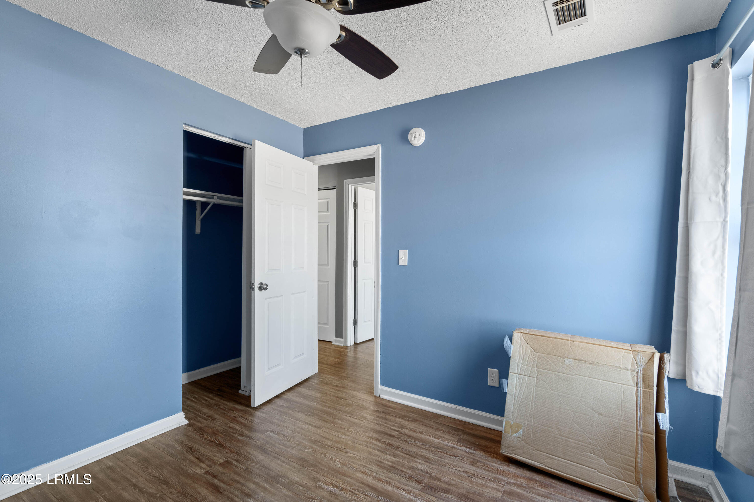 4 Irongate Drive