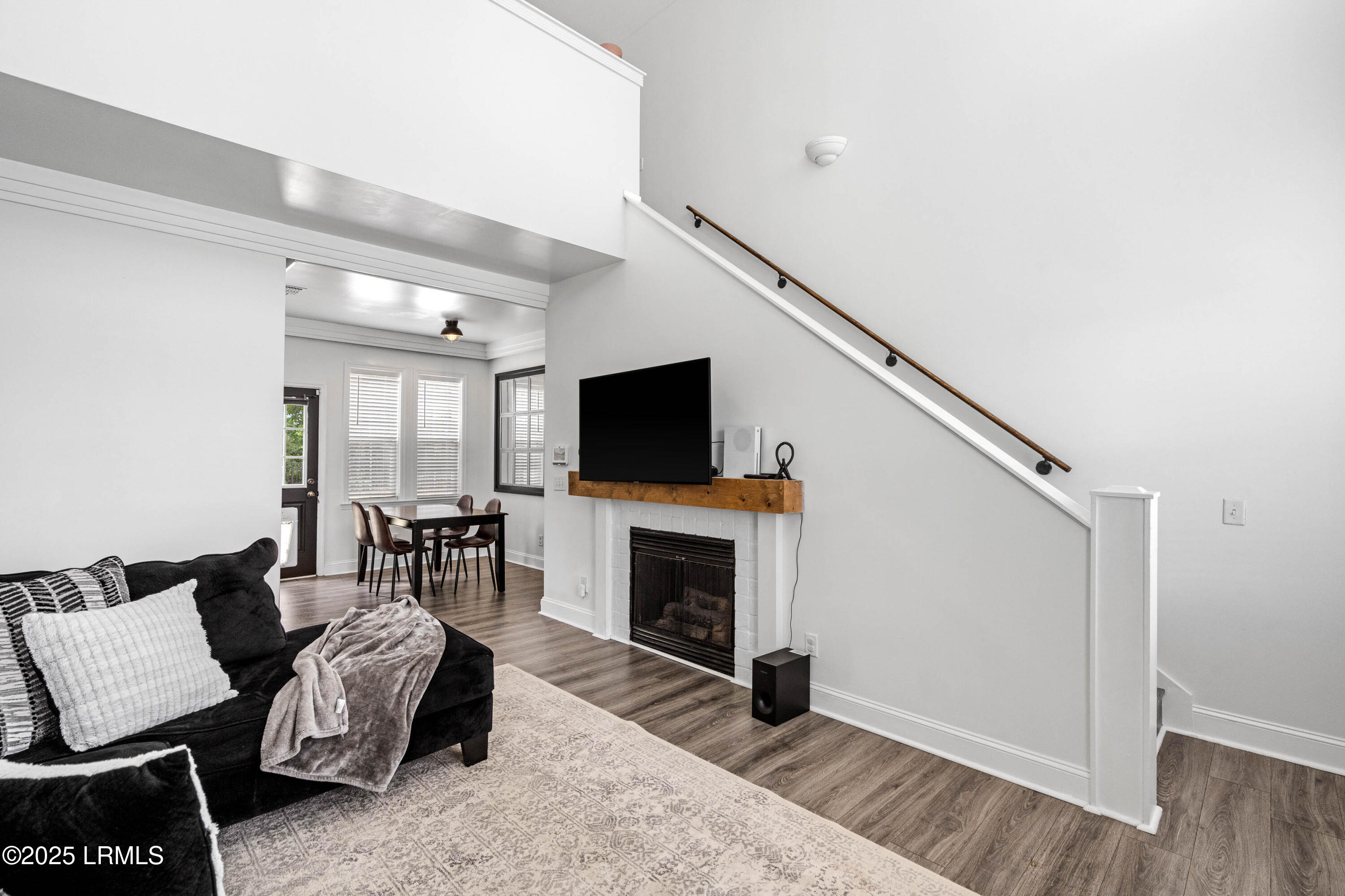32 Applemint Lane